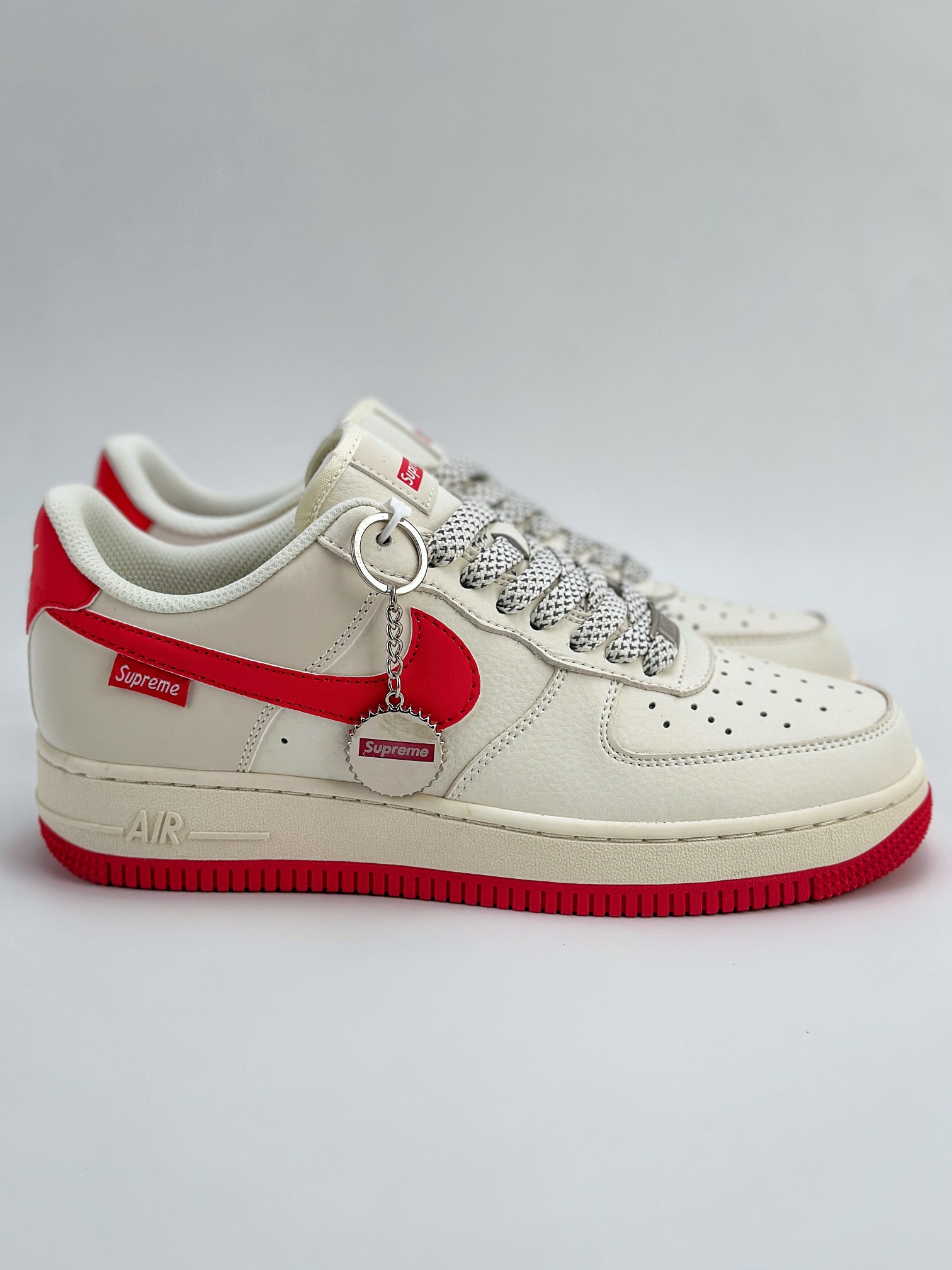 Nike Air Force 1 Low 07 x Supreme 白红满天星 HD1968-026