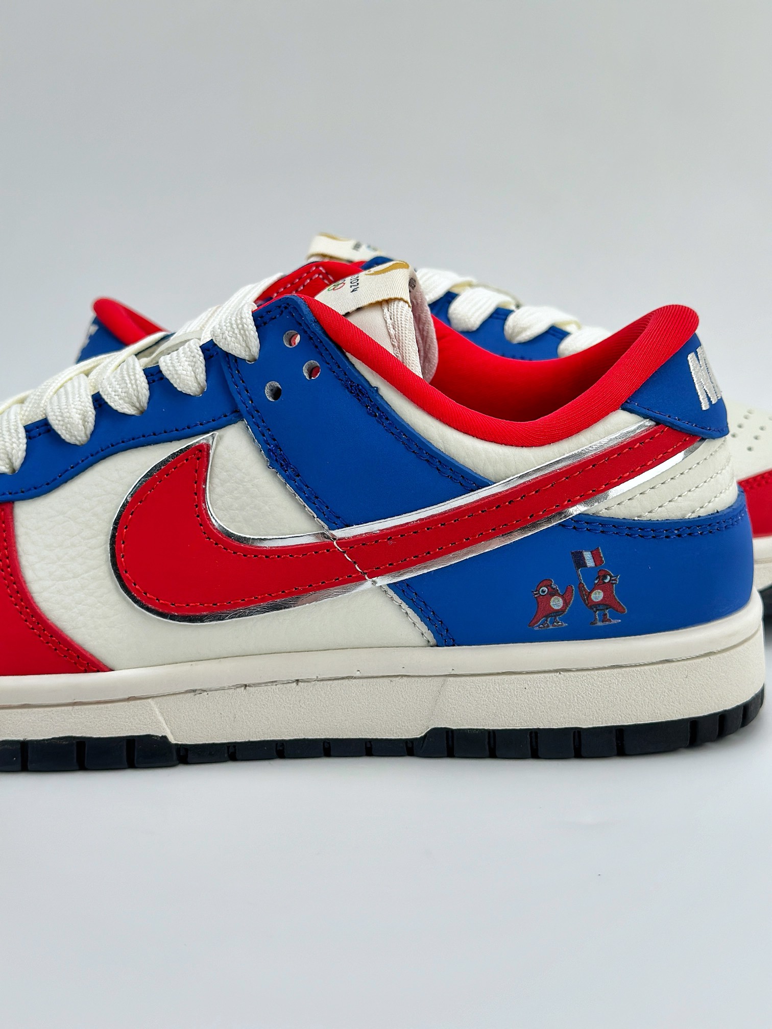 Nike SB Dunk Low x Paris 2024法国巴黎奥运会 白蓝红 XB3802-354