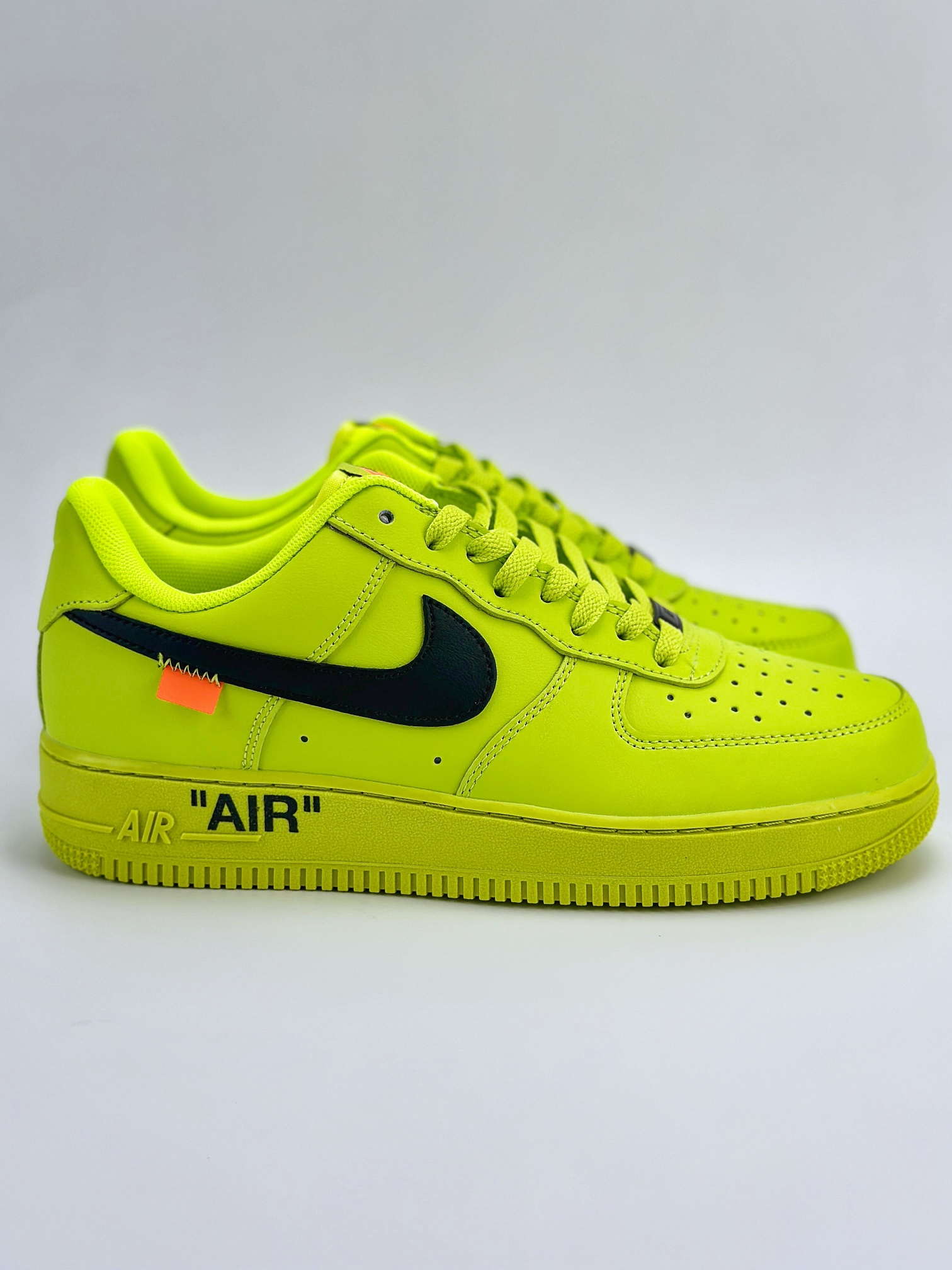 Nike Air Force 1 Low 07 荧光绿黑钩 FA2407-301