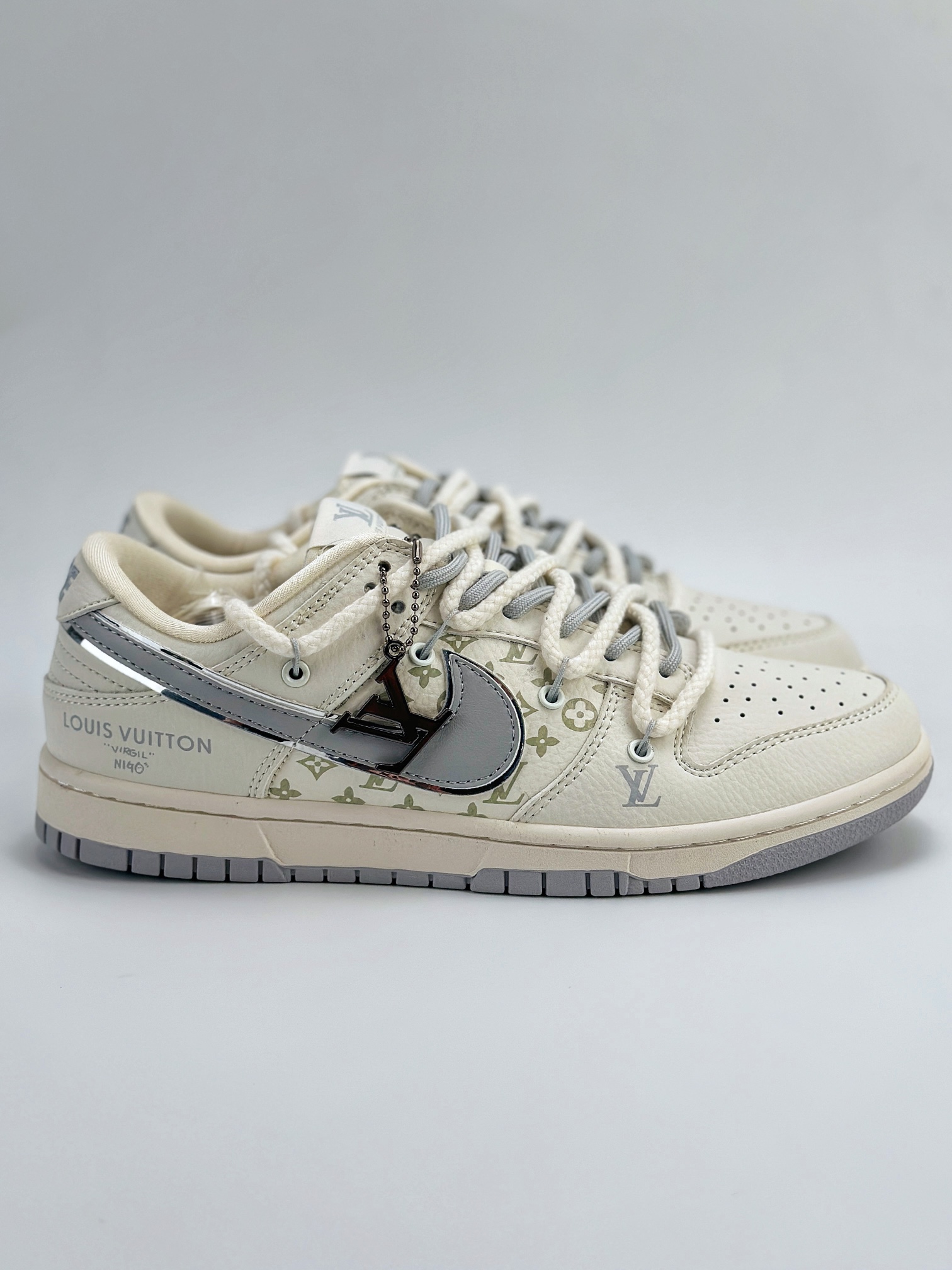 Nike SB Dunk Low x Louis Vuitton 白灰绑带 SJ2068-245