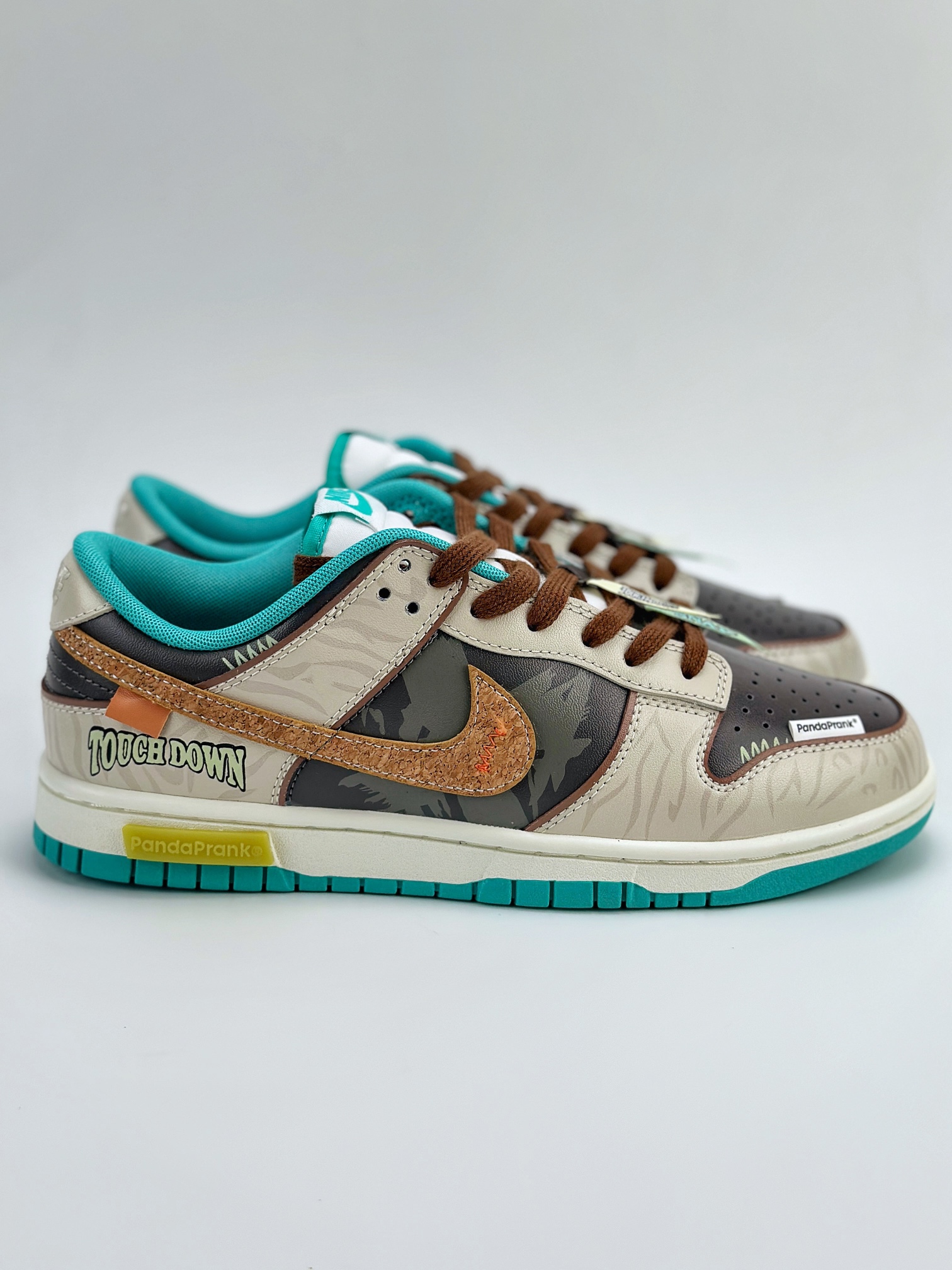 Nike SB Dunk Low 熊猫恶作剧 春日达阵 春日橄越 褐绿 DV0833-101