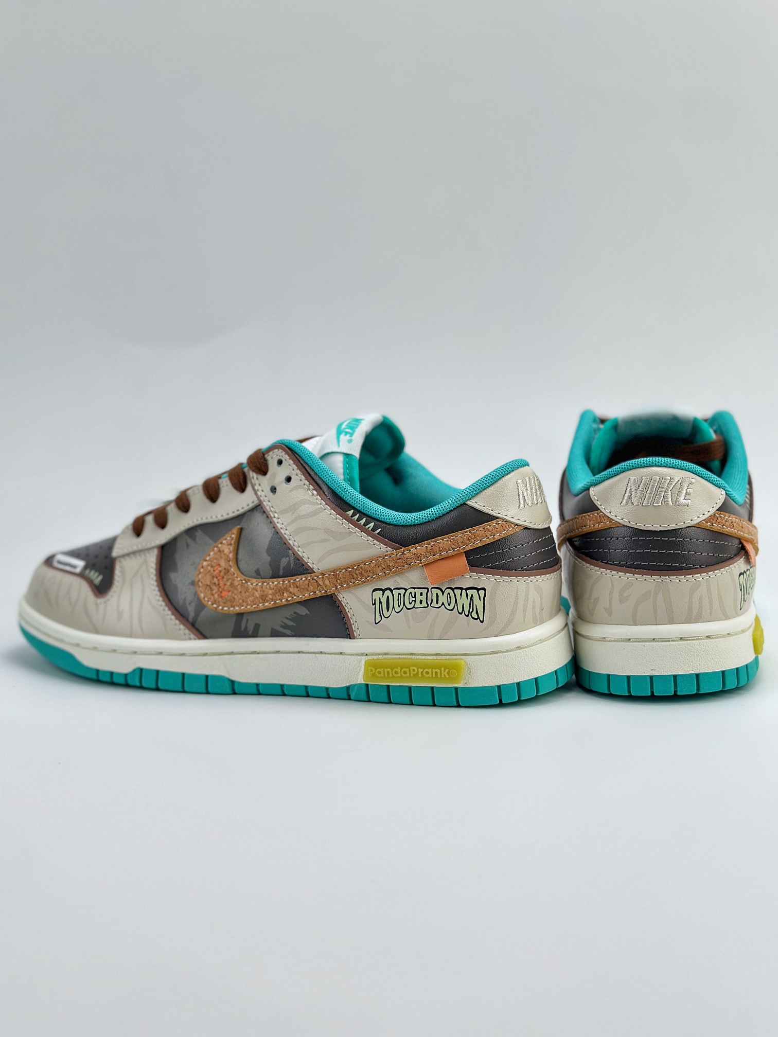 Nike SB Dunk Low 熊猫恶作剧 春日达阵 春日橄越 褐绿 DV0833-101