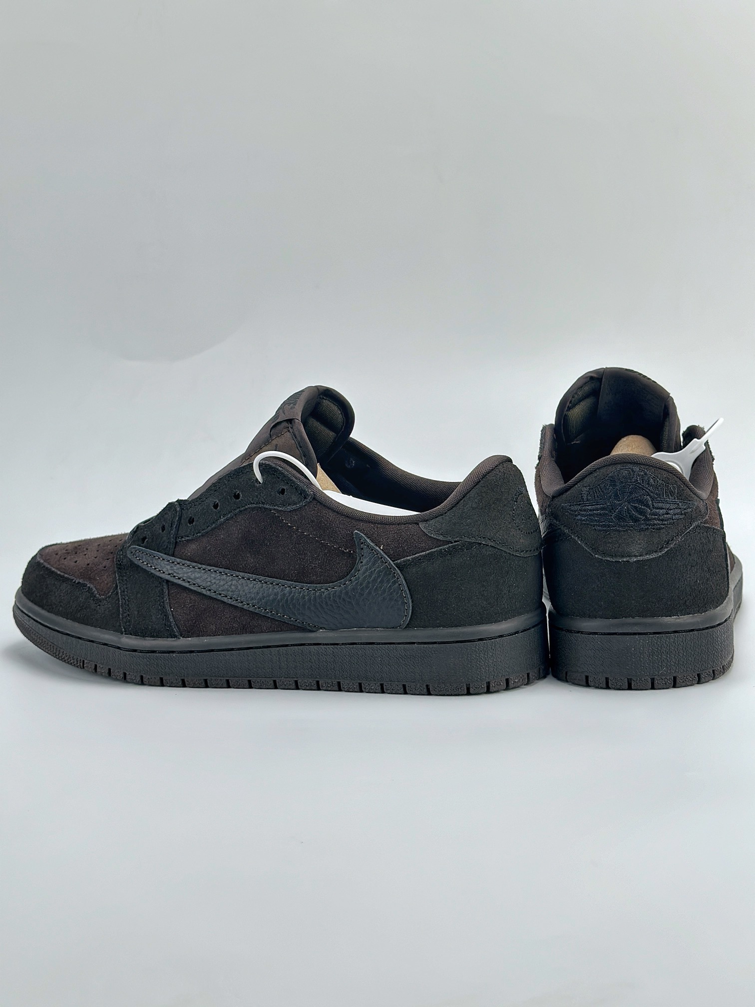 Travis Scott x Nike Air Jordan 1 Low x Louis Vuitton Air Jordan 1 Low 咖啡棕黑倒钩 DM7866-202