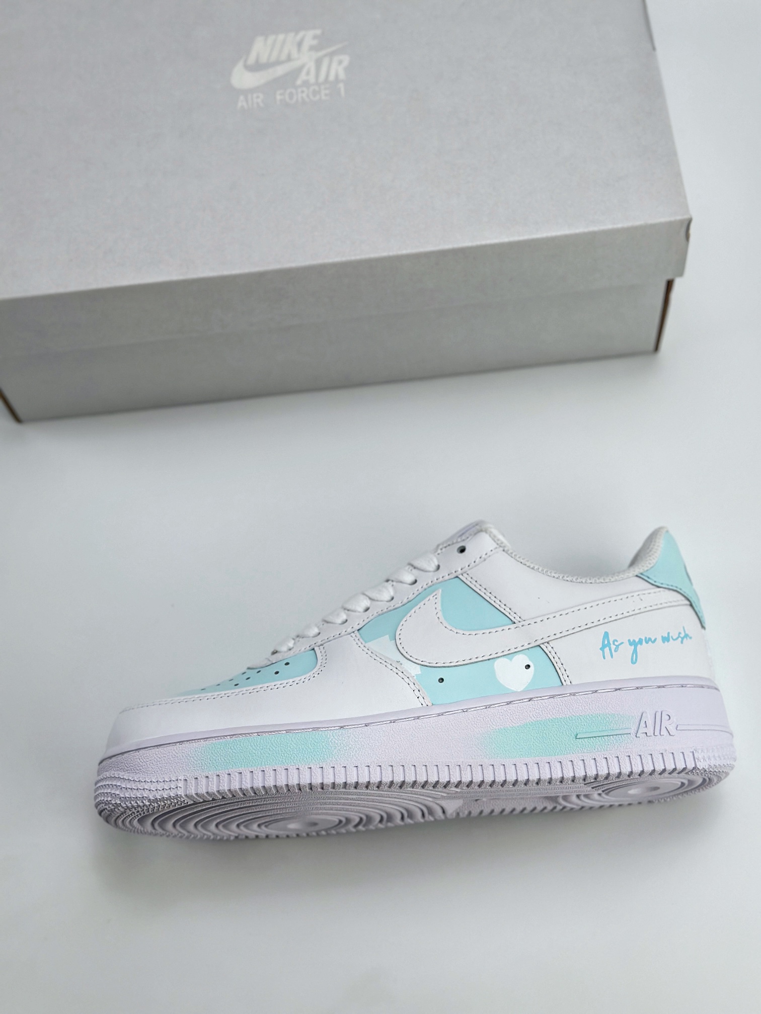 Nike Air Force 1 Low 07 万花弄 心心相印-蔚蓝 白浅蓝