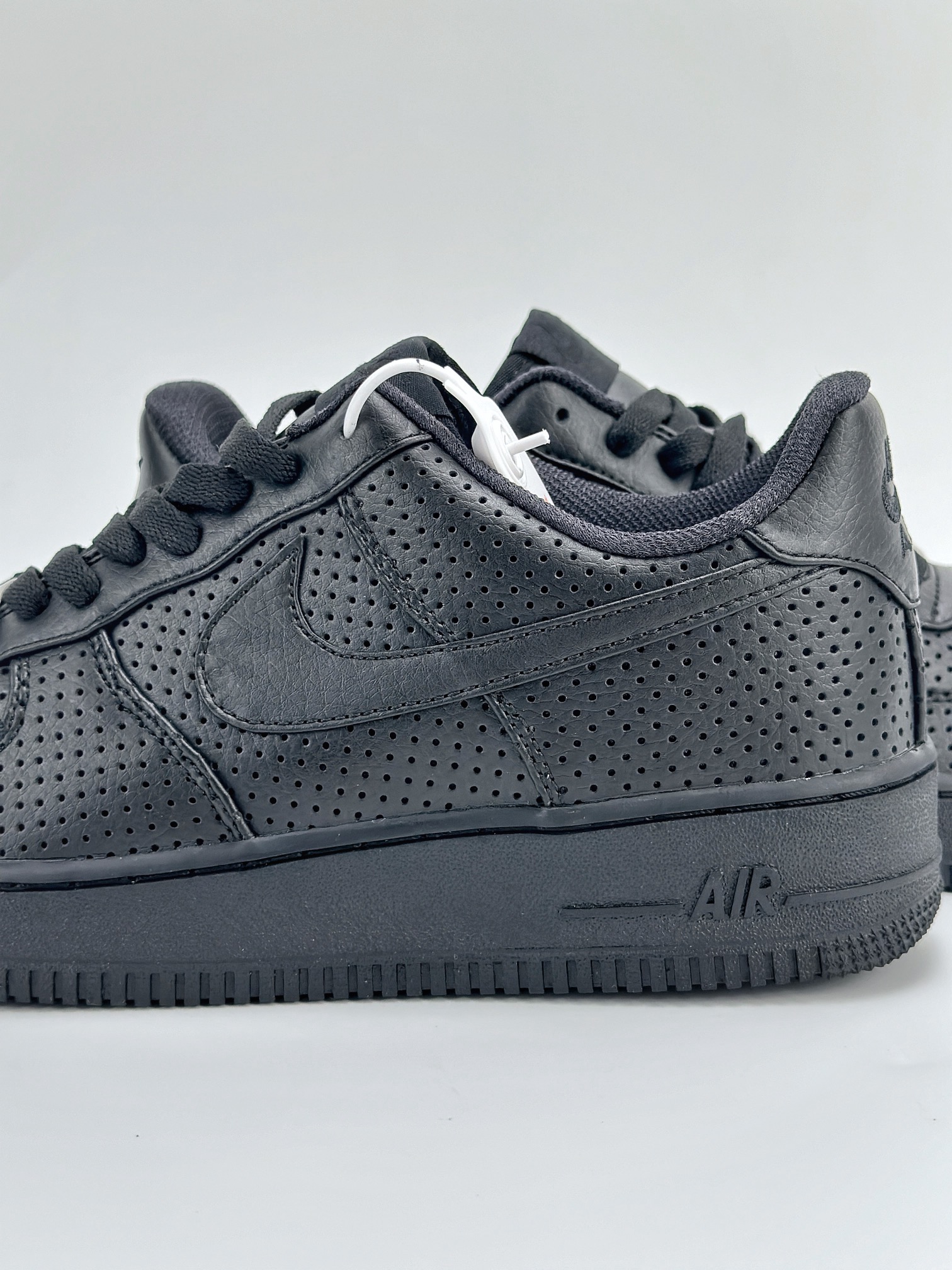 Nike Air Force 1 Low 07 纯黑 HF8189-001