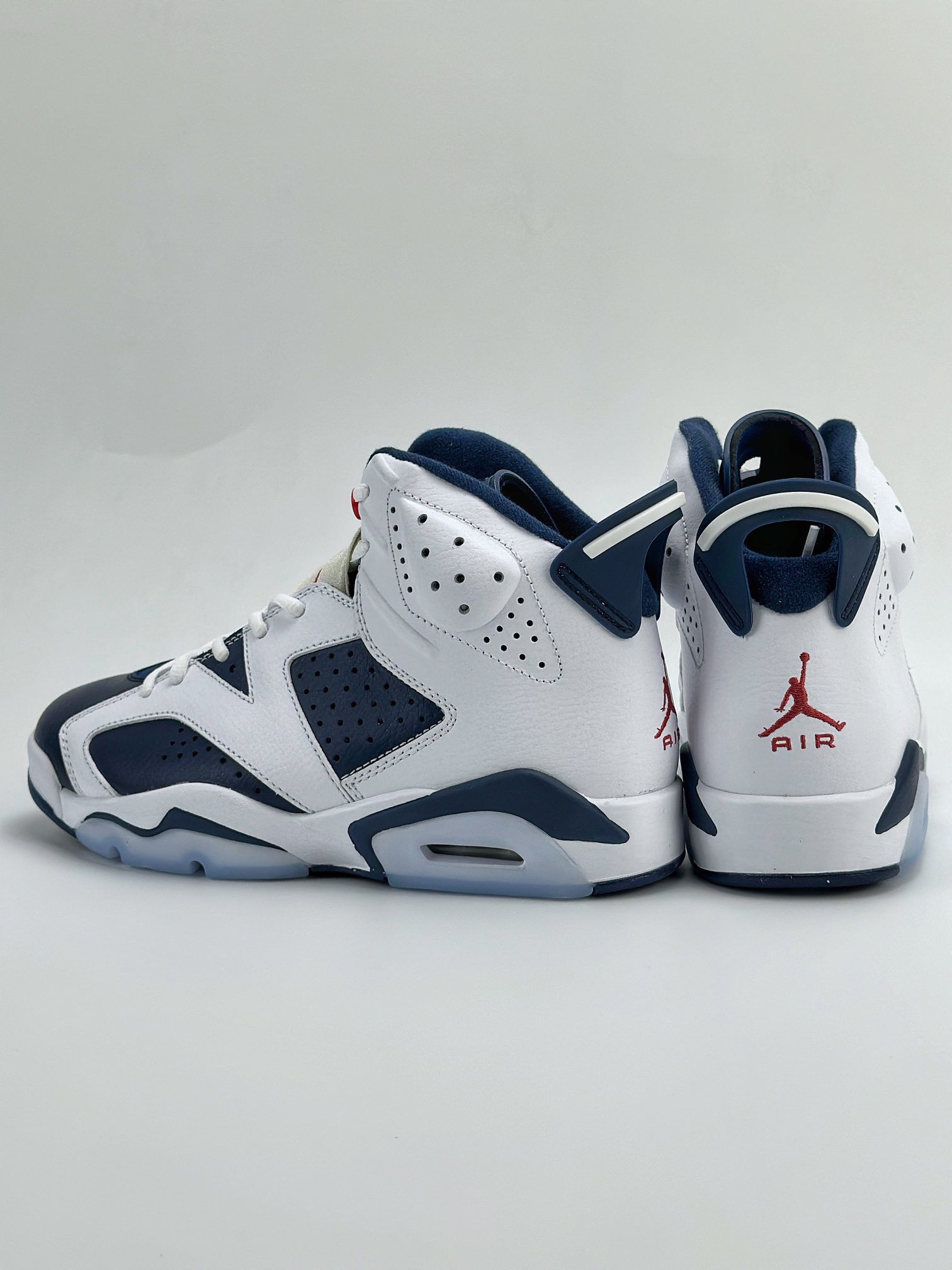 Air Jordan 6 Retro ”Olympic” 白蓝 潮流复古篮球鞋 CT8529-164