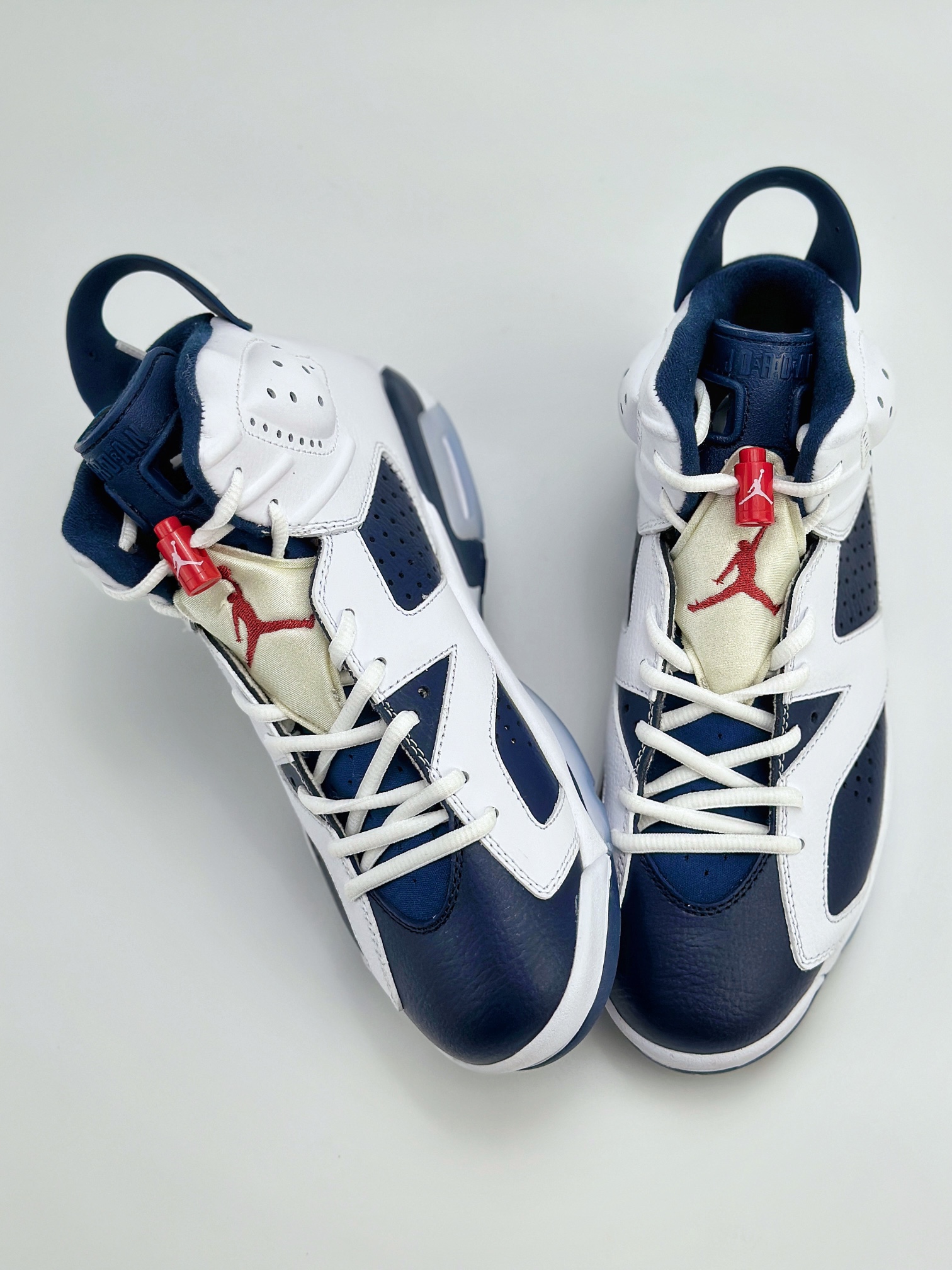 Air Jordan 6 Retro ”Olympic” 白蓝 潮流复古篮球鞋 CT8529-164