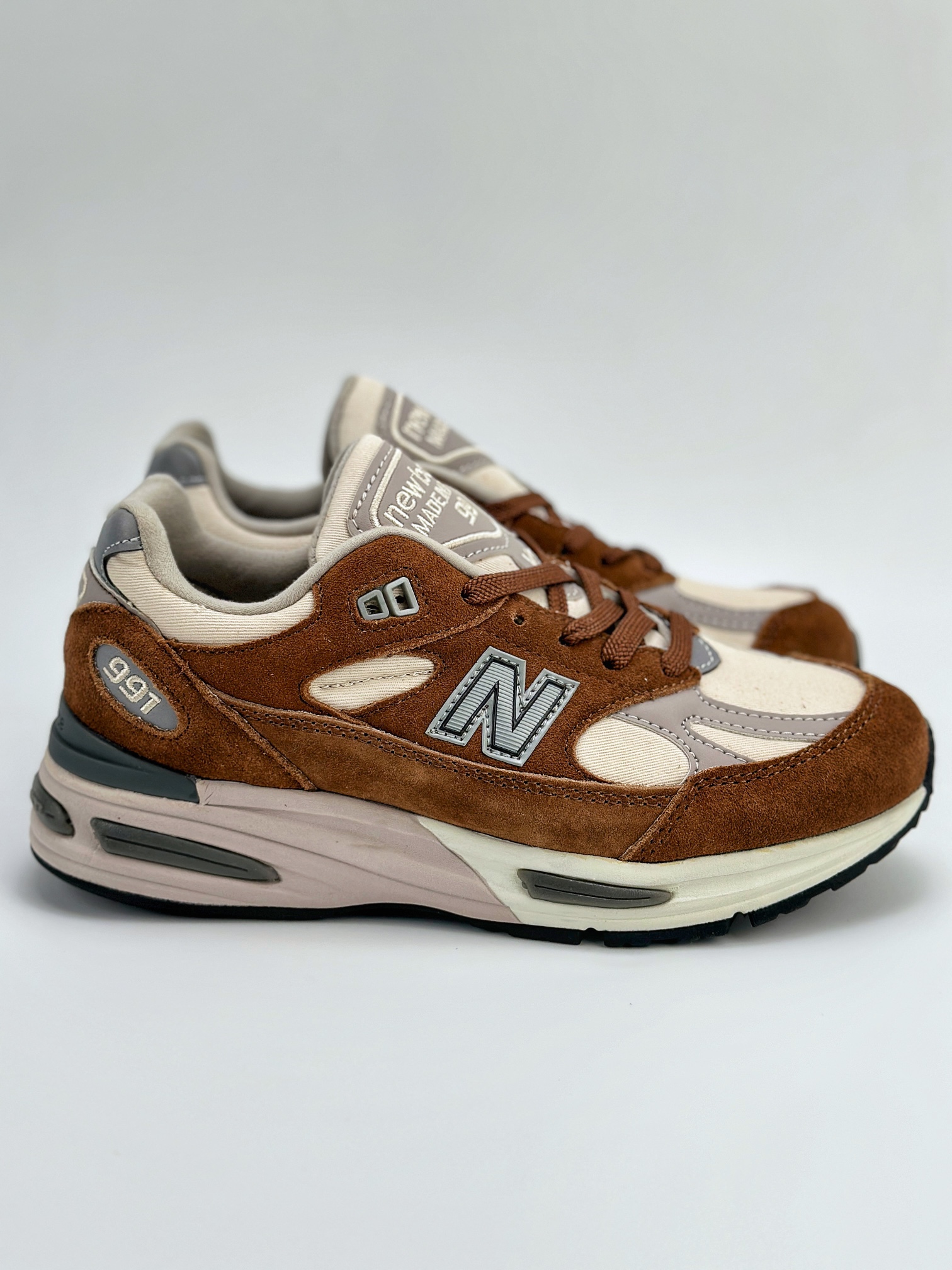 New Balance 991 V2系列英产血统