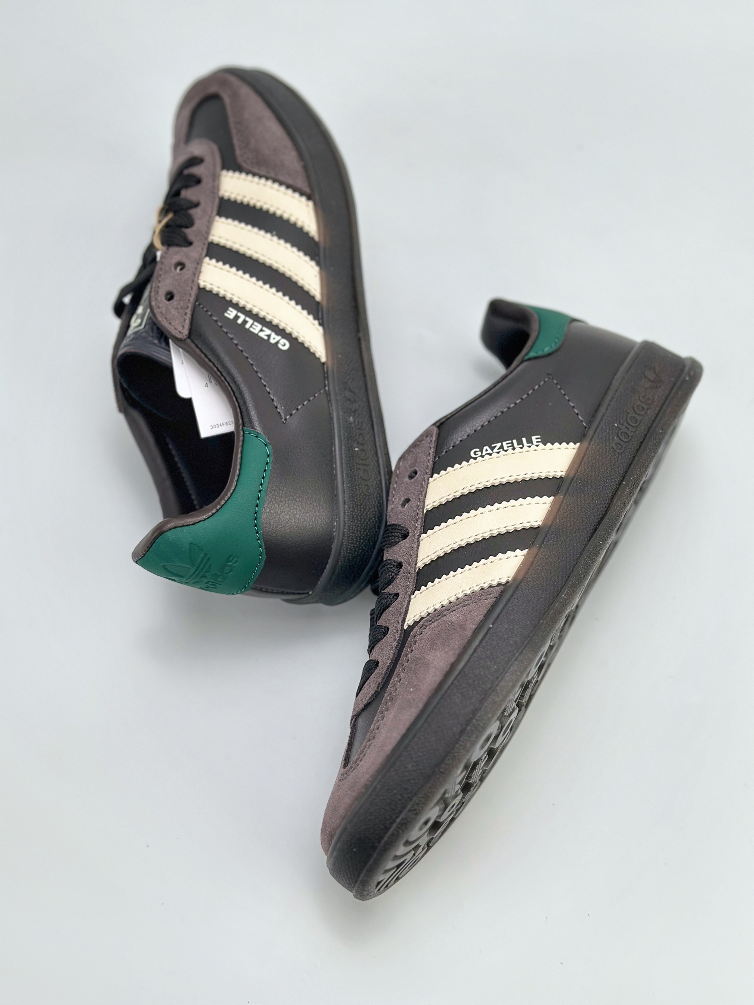 adidas Originals Gazelle INdoor 黑棕三叶草休闲防滑耐磨低帮板鞋 IH0374