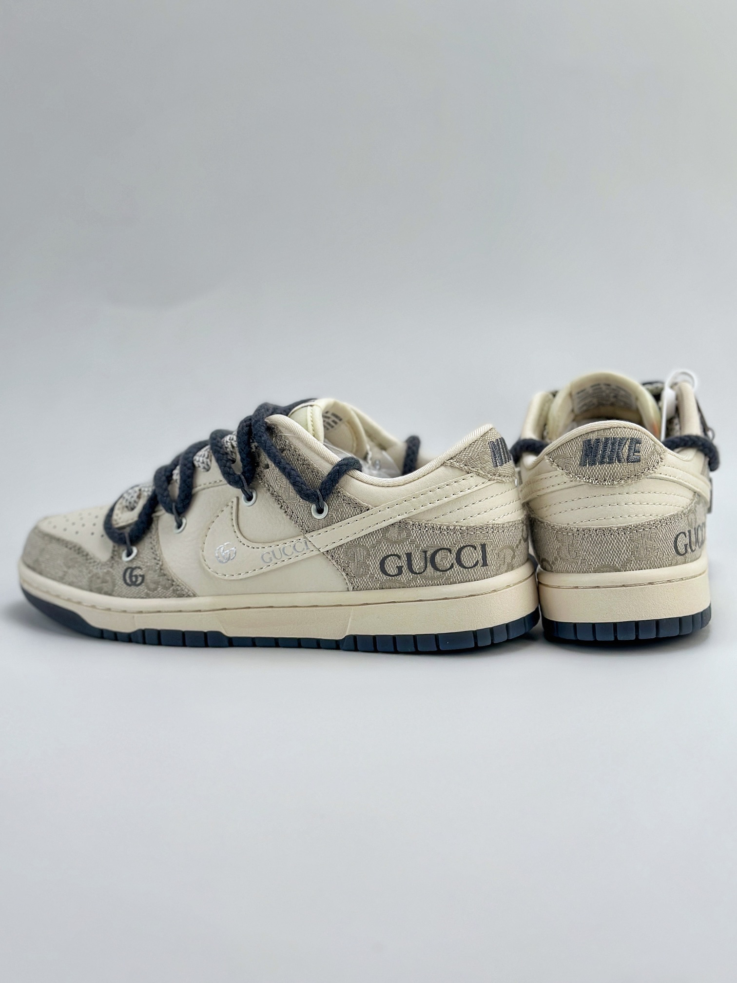 Nike SB Dunk Low x GUCCI 米白绑带满天星 SJ2068-263