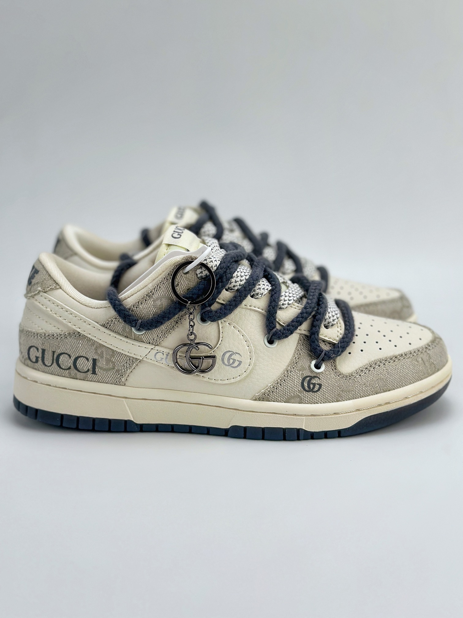 Nike SB Dunk Low x GUCCI 米白绑带满天星 SJ2068-263