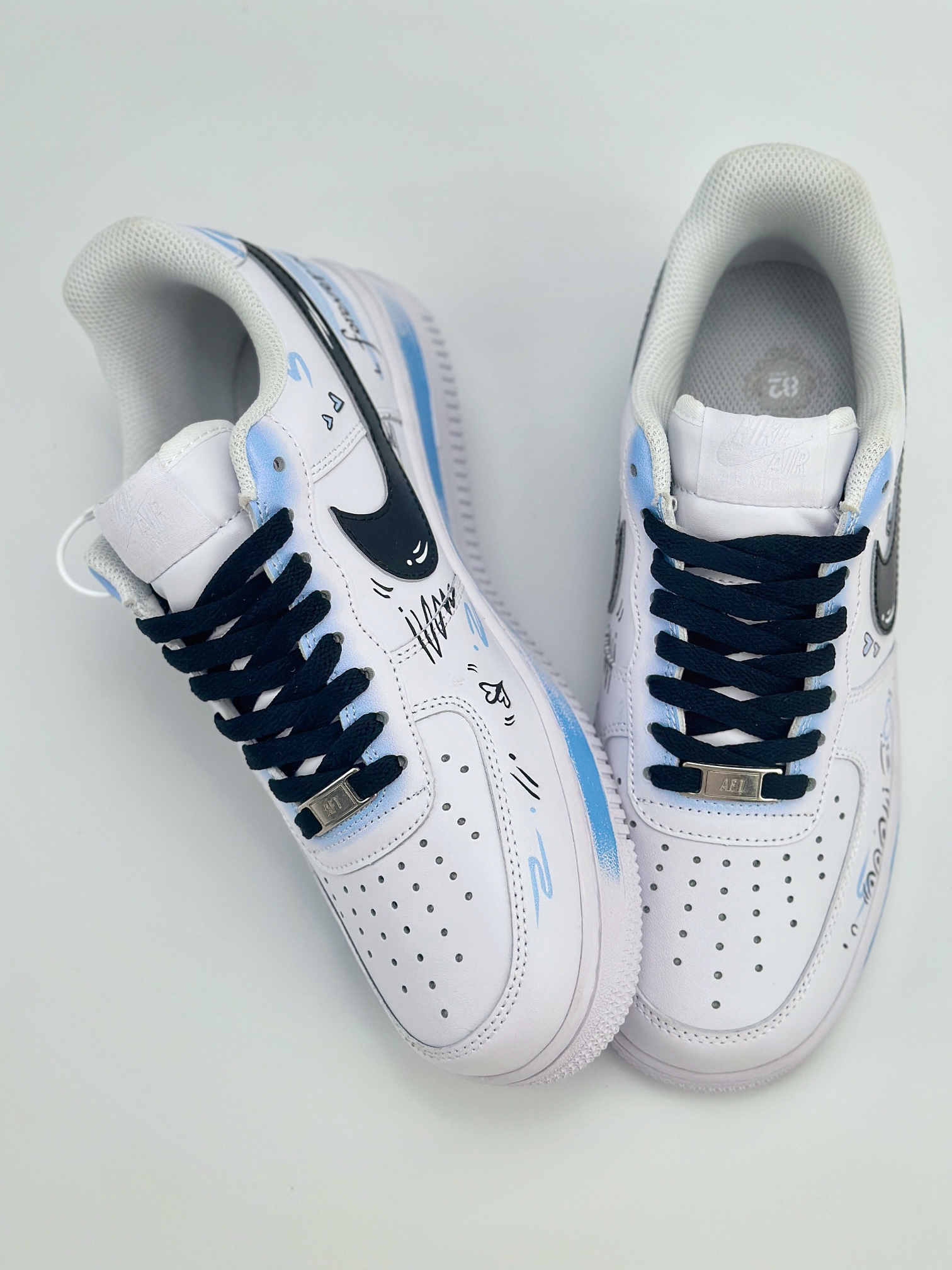 Nike Air Force 1 Low 07 定制涂鸦白蓝