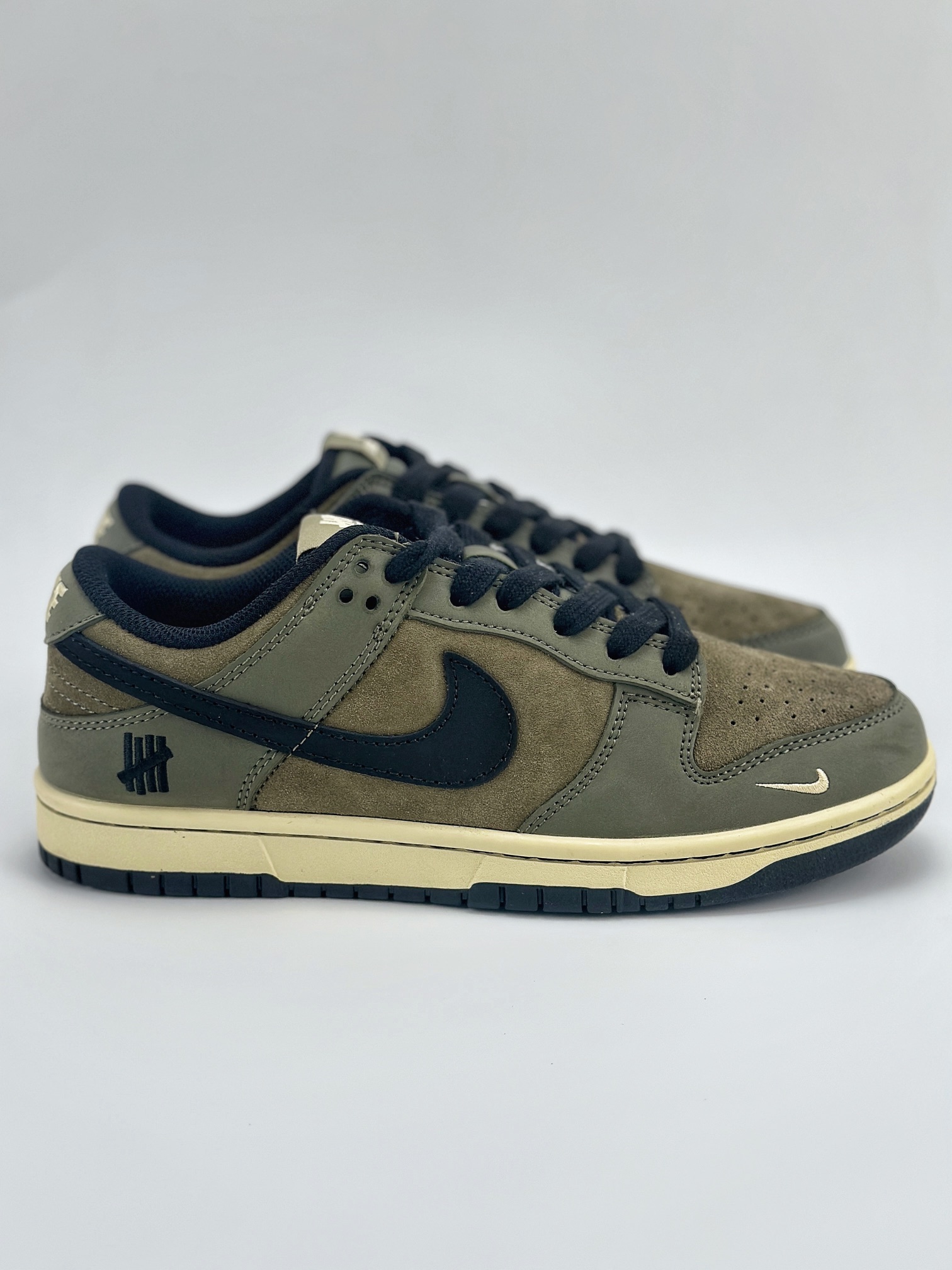 Nike SB Dunk Low x Uninterrupted 黑绿 JH8037-921