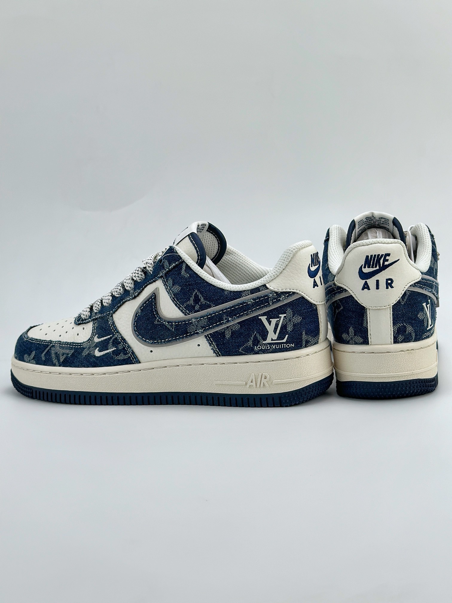 Nike Air Force 1 Low 07 x Louis Vuitton 白蓝牛仔布 SJ2088-033