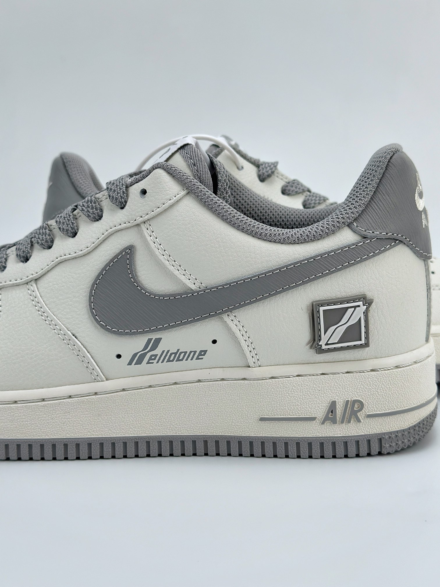 Nike Air Force 1 Low 07 x We11done 米白烟灰 WD 111577