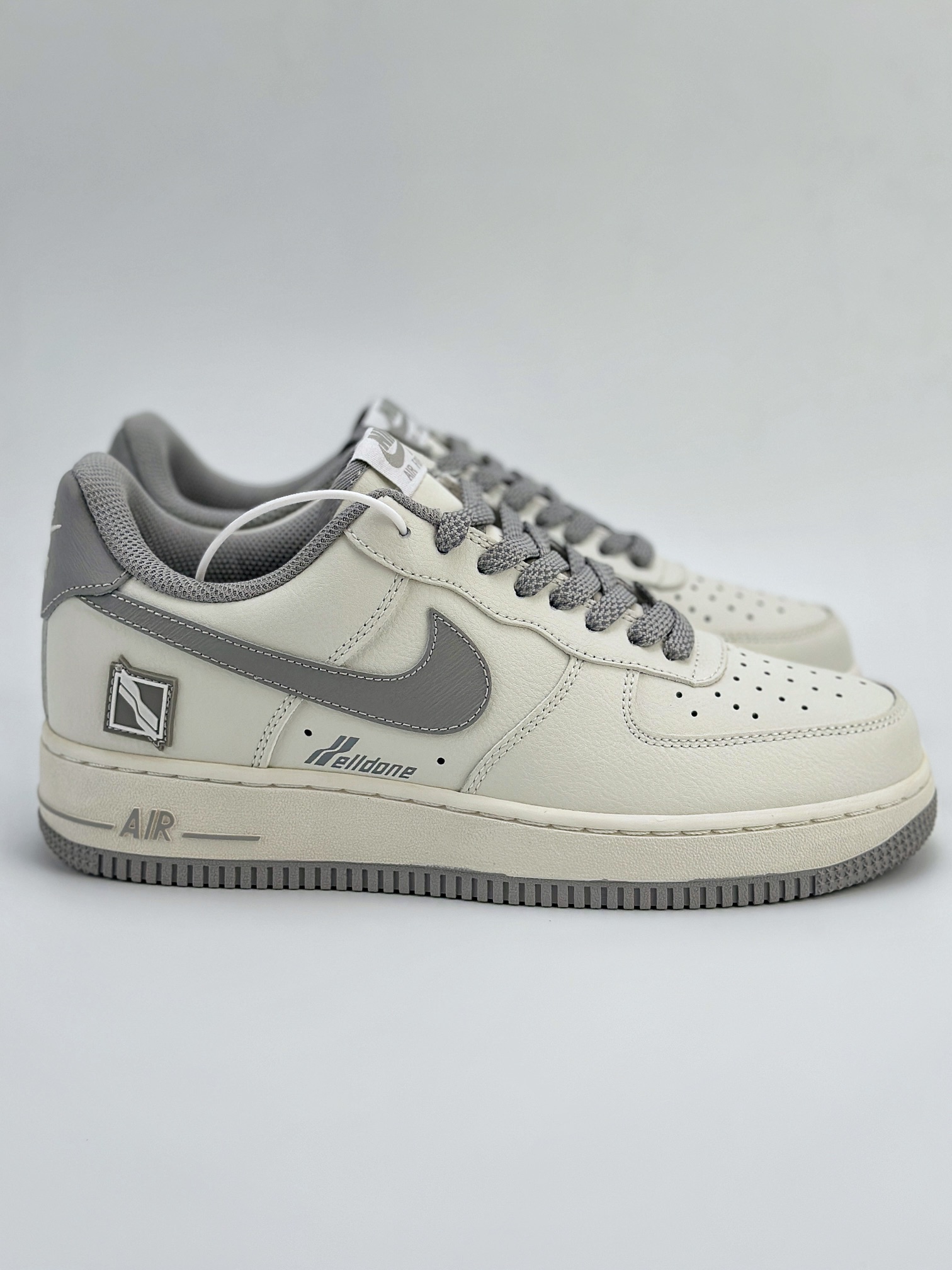 Nike Air Force 1 Low 07 x We11done 米白烟灰 WD 111577