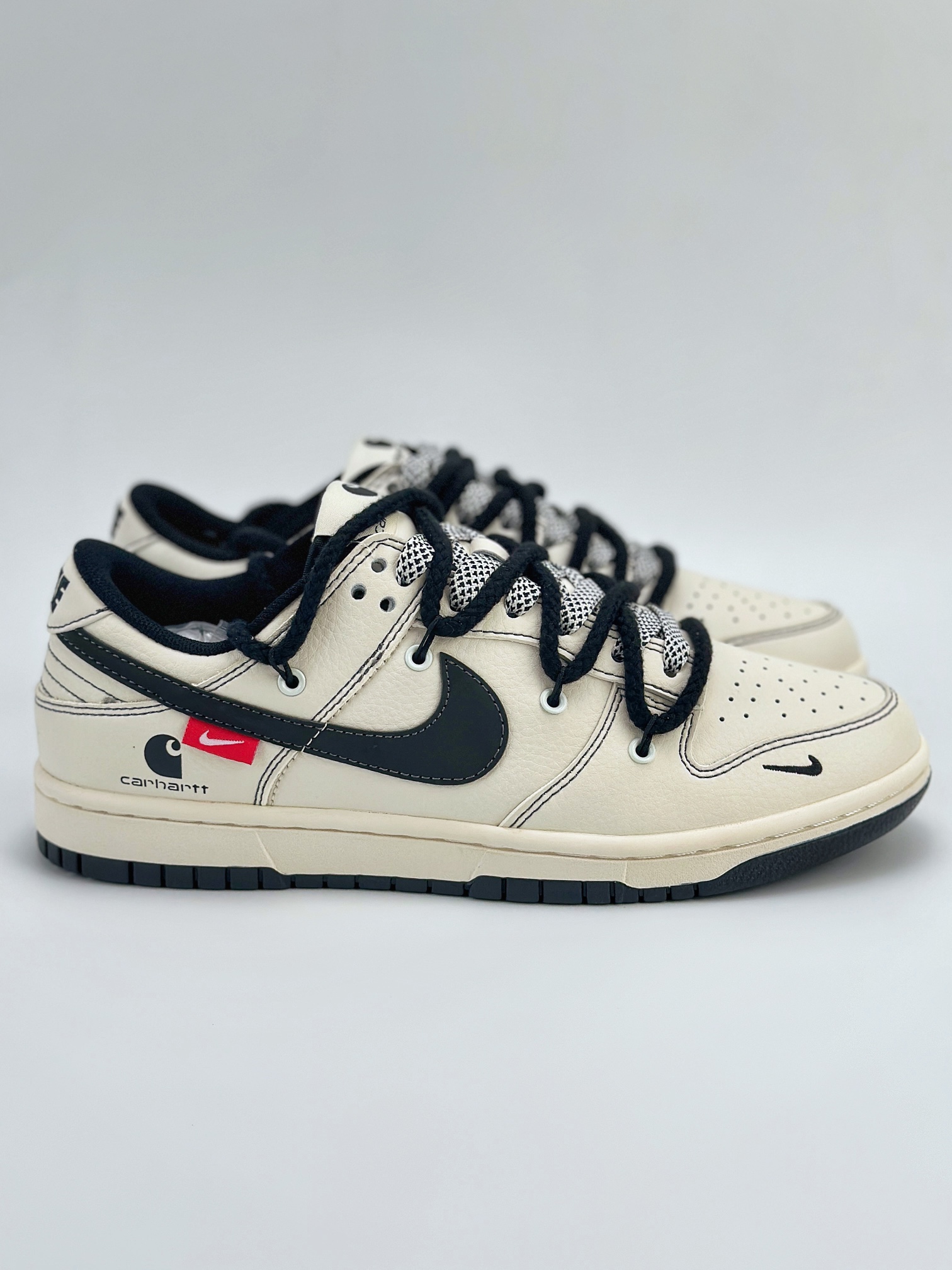 Nike SB Dunk Low x Carharrt 卡哈特白黑绑带满天星 SJ2068-265