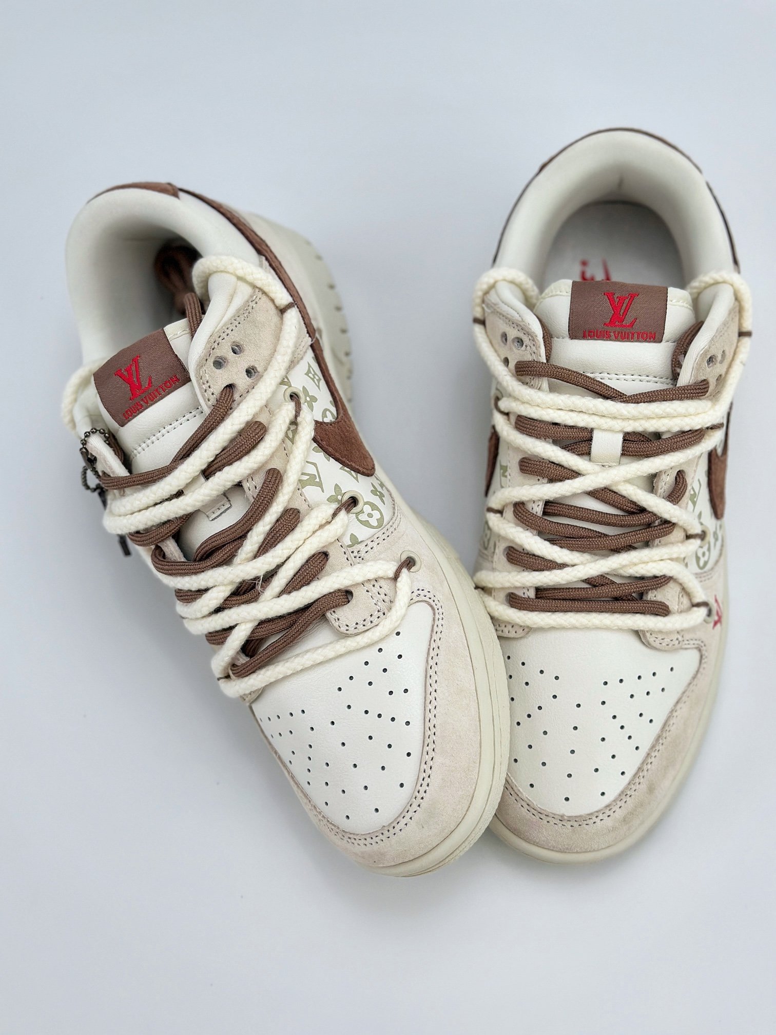 Nike SB Dunk Low x Louis Vuitton LV白棕绑带 FC1688-173