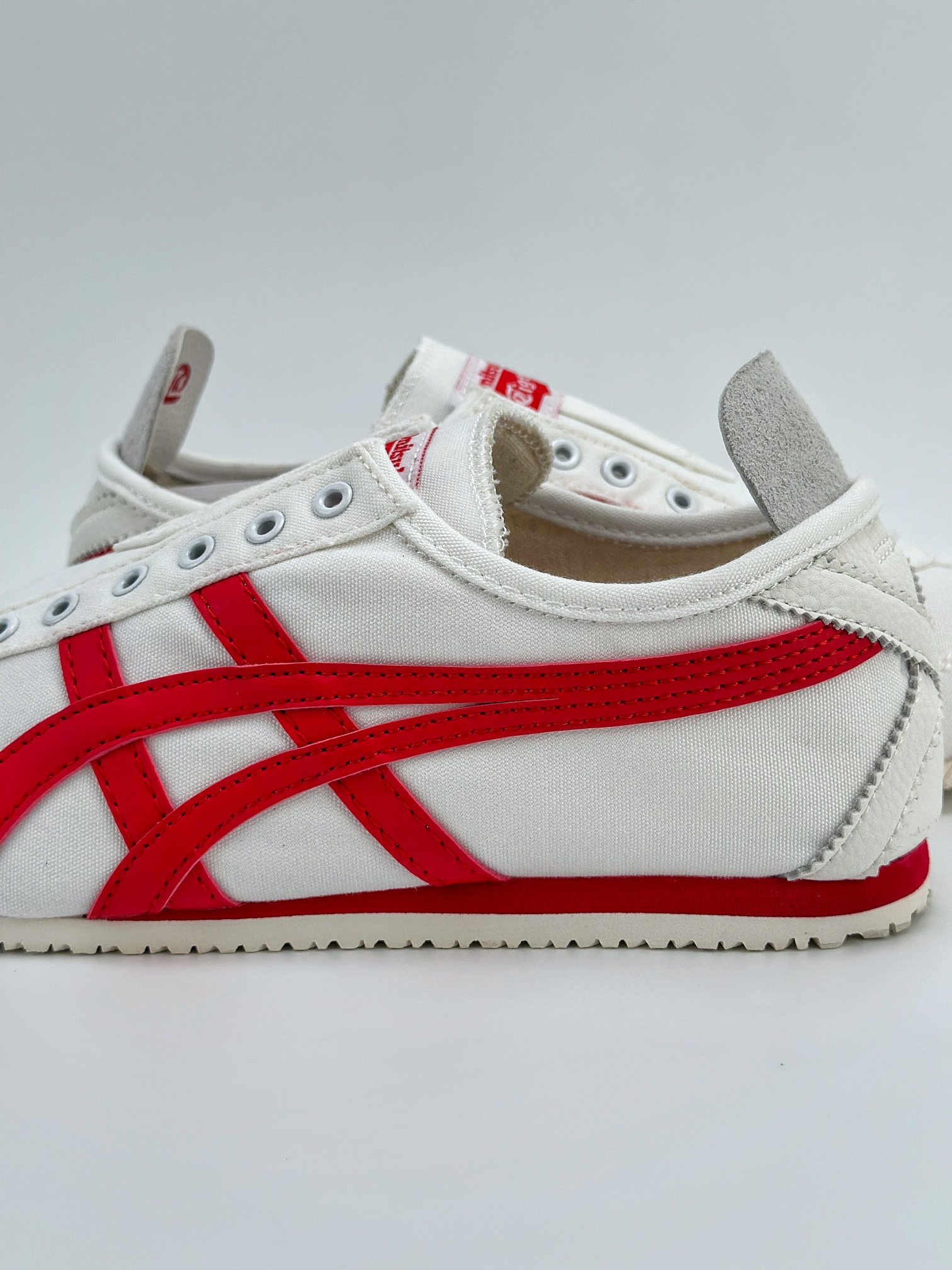 Onitsuka Tiger Mexico 66 Paraty 百搭单品 板鞋 D3K0Q-0023