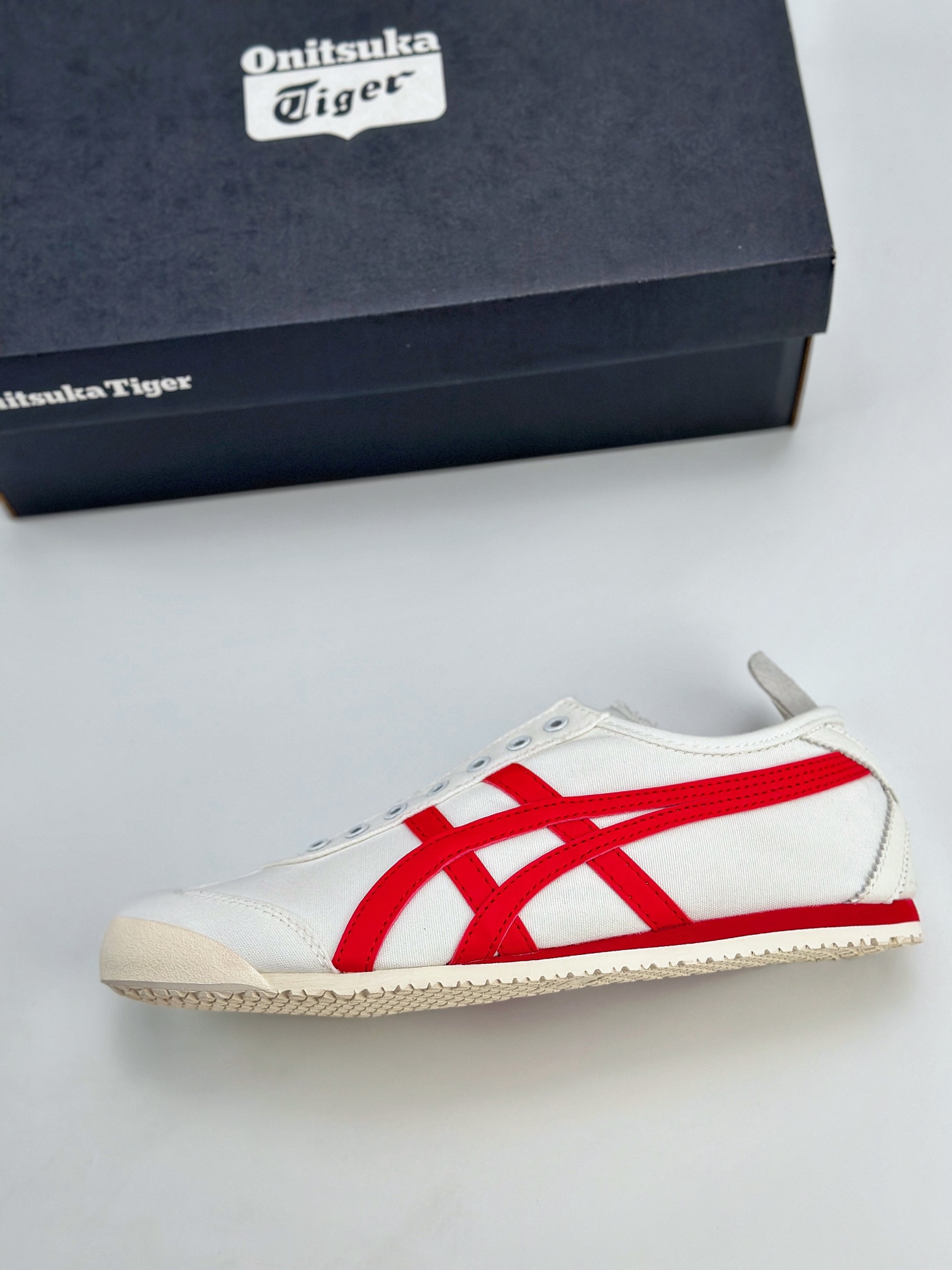 Onitsuka Tiger Mexico 66 Paraty 百搭单品 板鞋 D3K0Q-0023