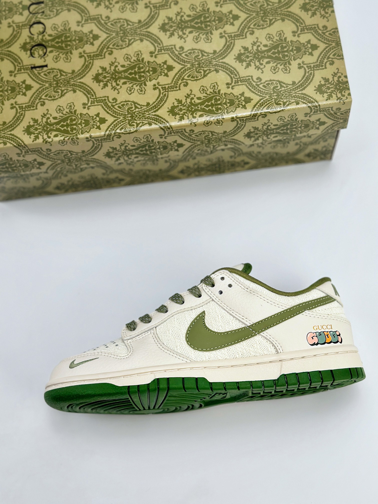 Nike SB Dunk Low x GUCCI 白绿 DQ1098-368