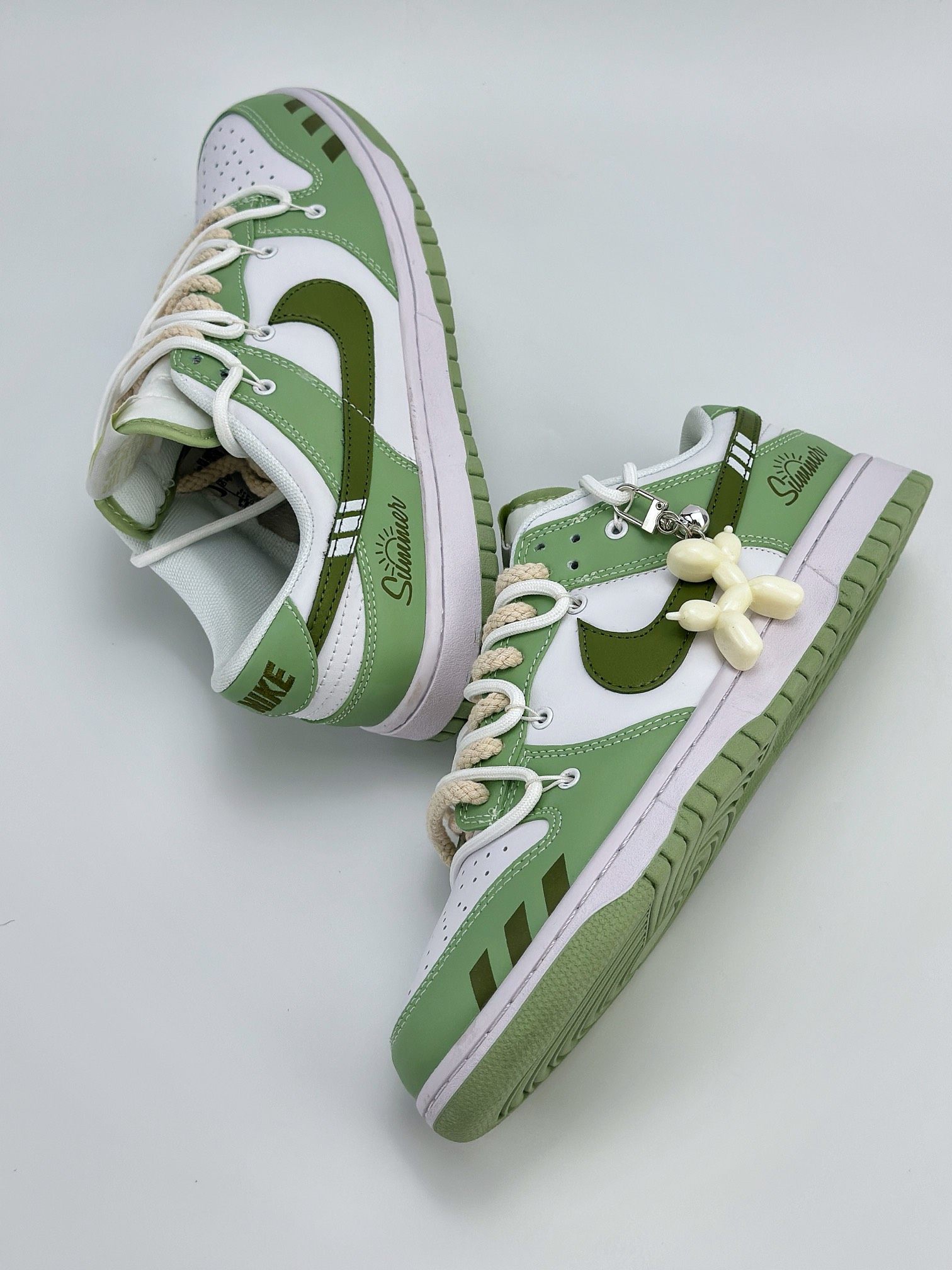 NIKE SB Dunk Low ”Honeydew” 塔兔 平行线 清新多巴胺 白绿 DV0831-105