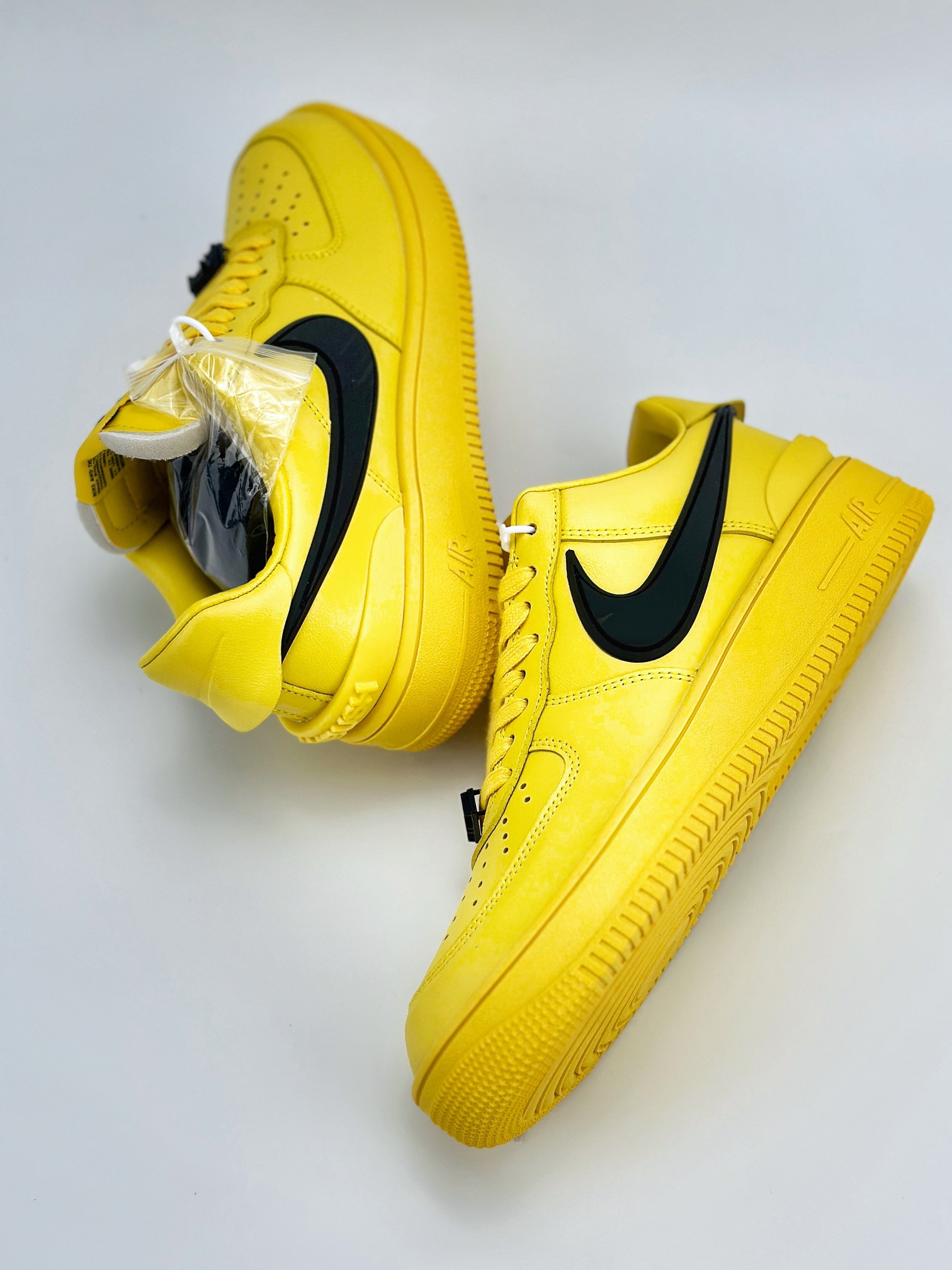 Nike Air Force 1 Low 07 x AMBUSH 黄黑大钩 DV3464-600