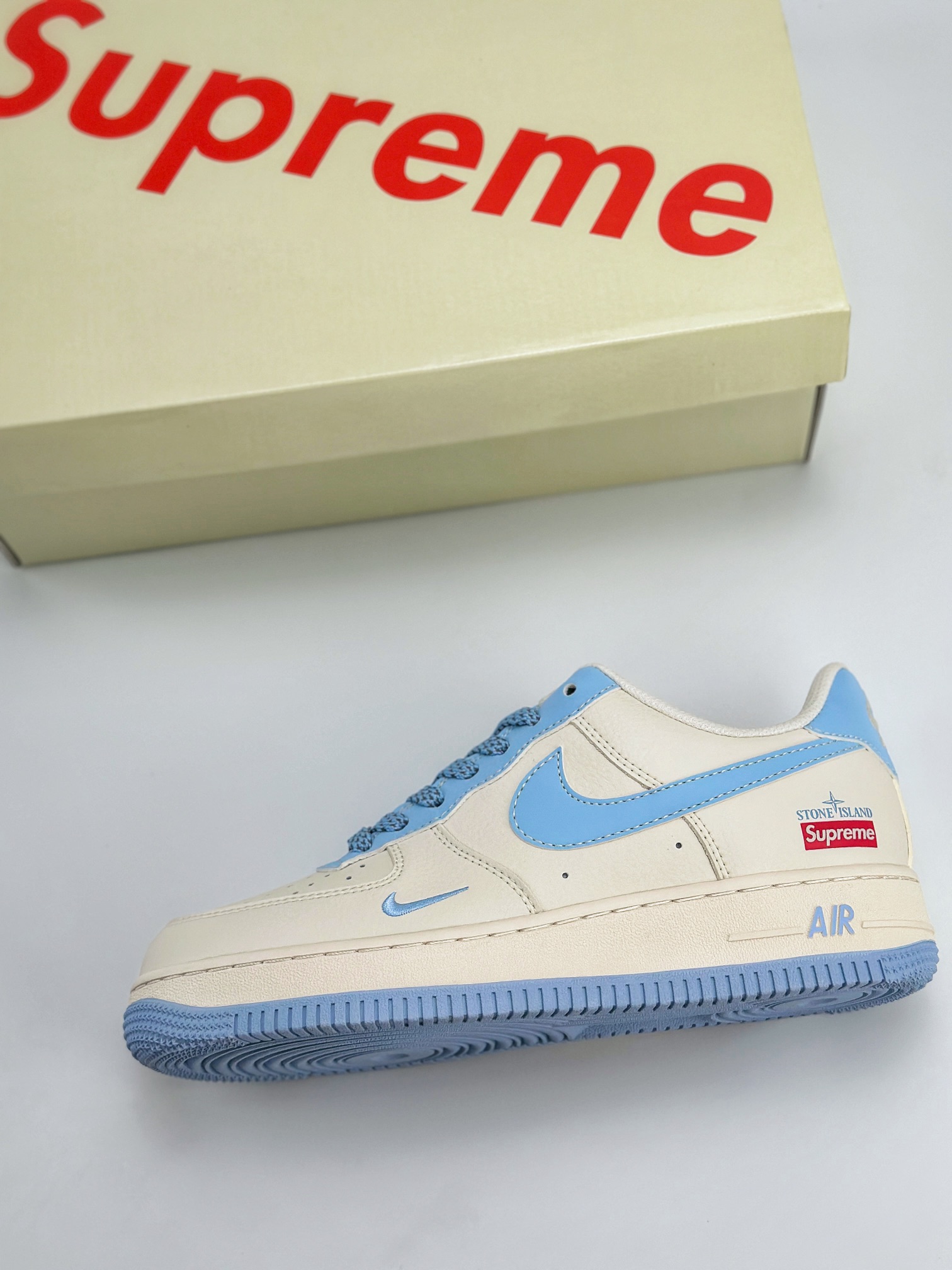 Nike Air Force 1 Low 07 x Supreme x Stone Island 米白天蓝满天星 BB9599-205