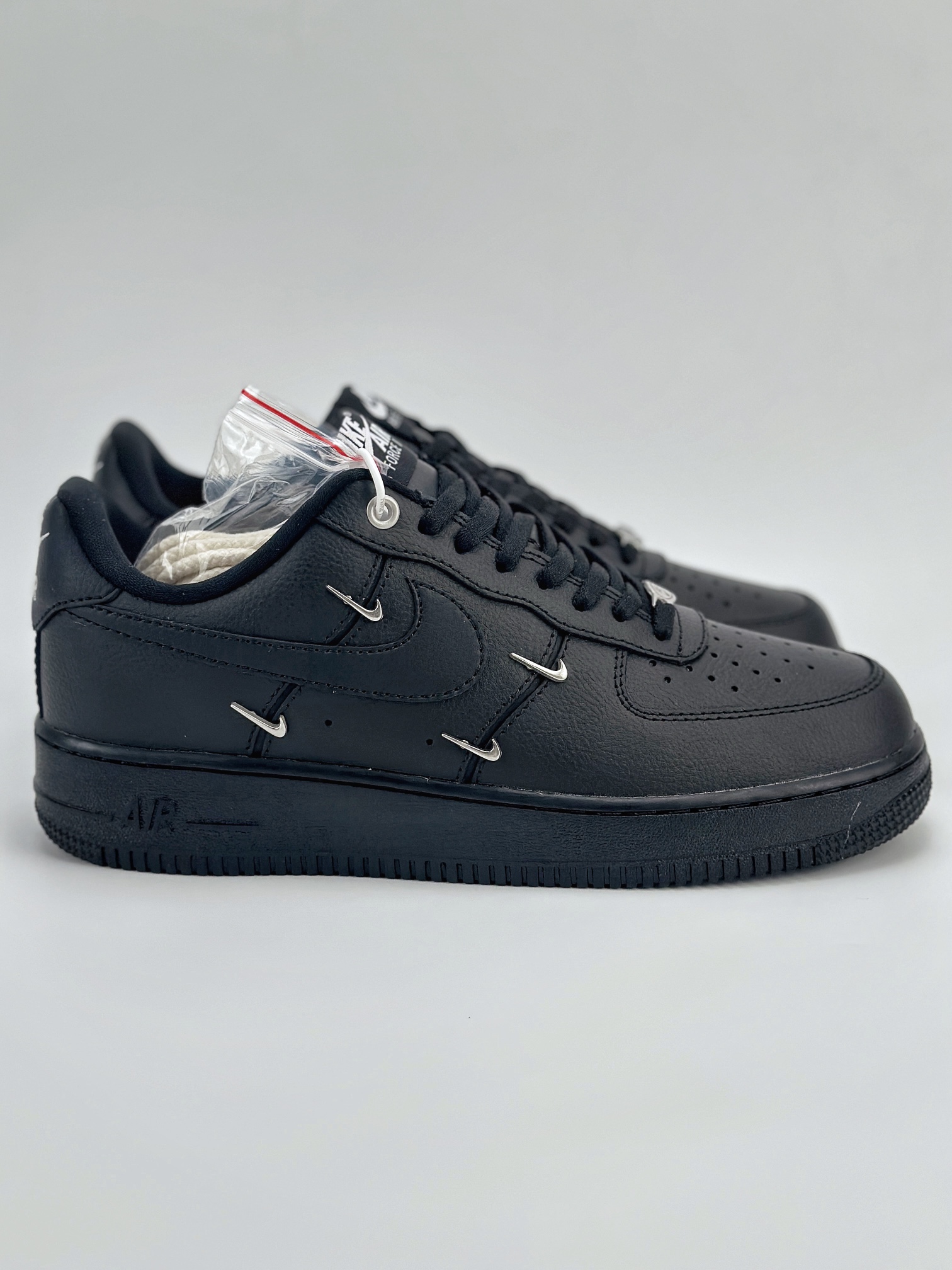 Nike Air Force 1 Low 07 黑武士四铁钩 HQ1180-001