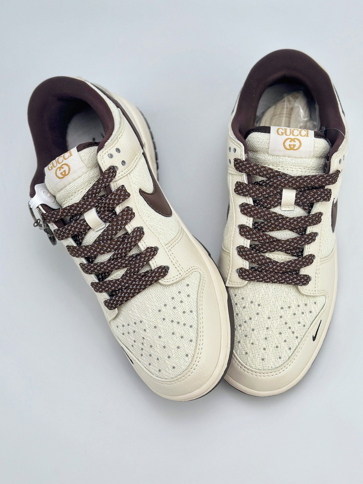 Nike SB Dunk Low x GUCCI 白巧克力满天星 DQ1098-375