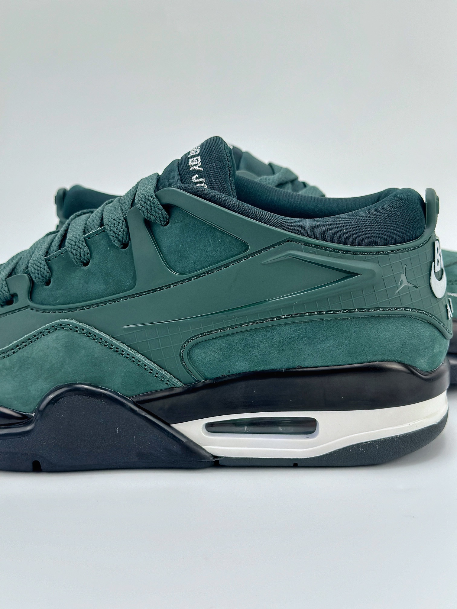 Nike Air Jordan 4 Retro x Nigel Sylvester RM 乔丹四代 ”GREEN” 绿 HF4334-300