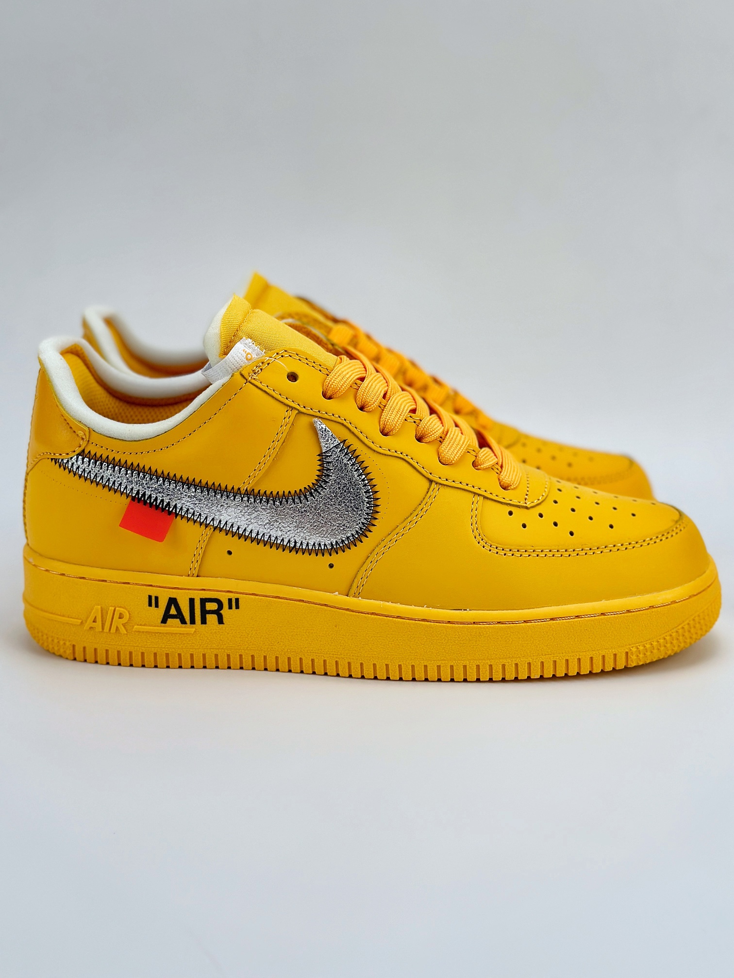 Nike Air Force 1 Low 07 x OFF-WHITE ”Lemonade” 柠檬黄 DD1876-700