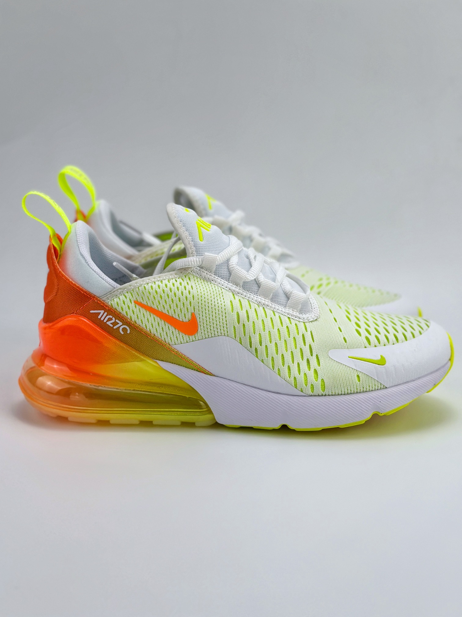 Air Max 270 REACT 橙白 CN7077-181