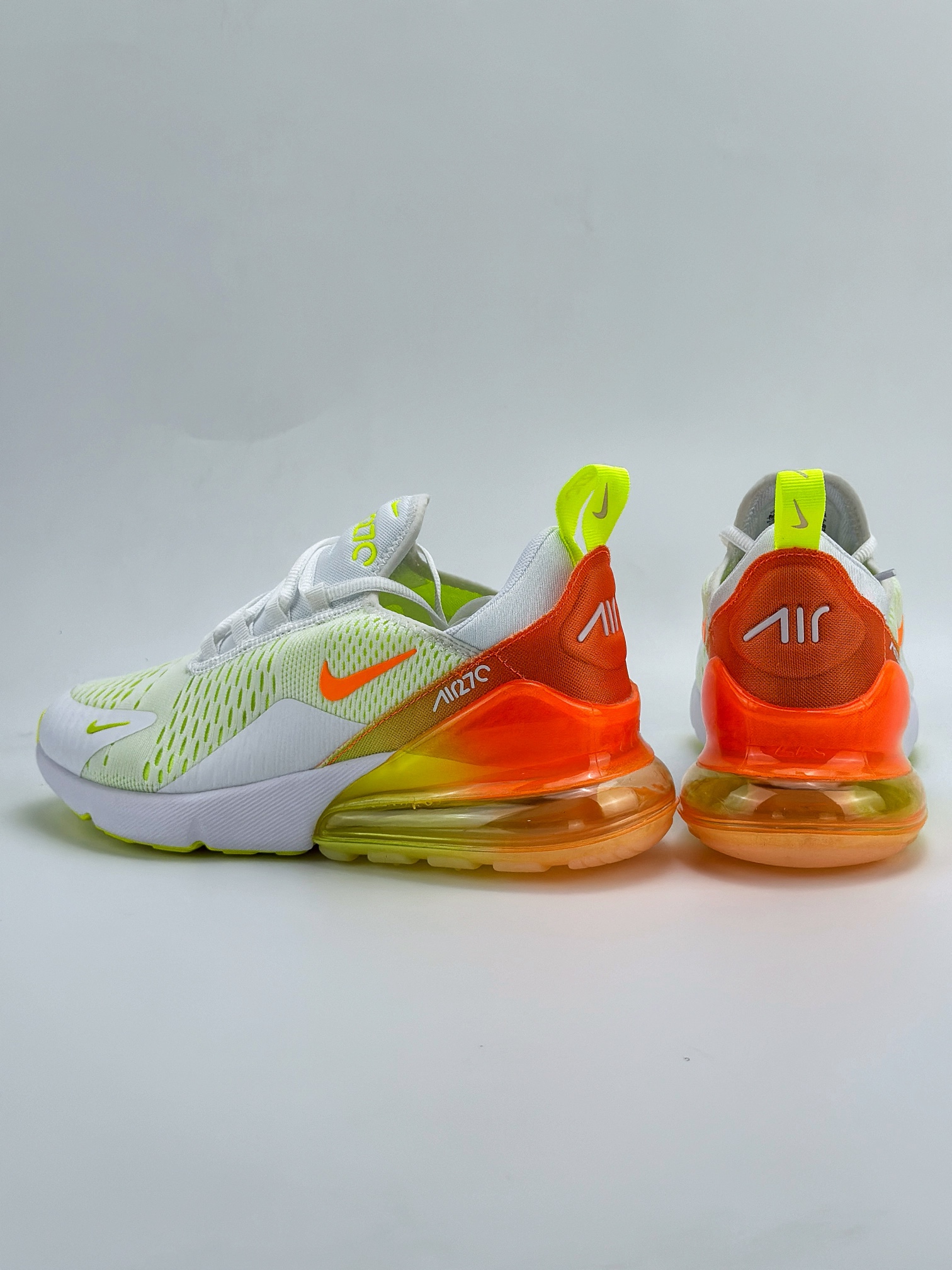 Air Max 270 REACT 橙白 CN7077-181