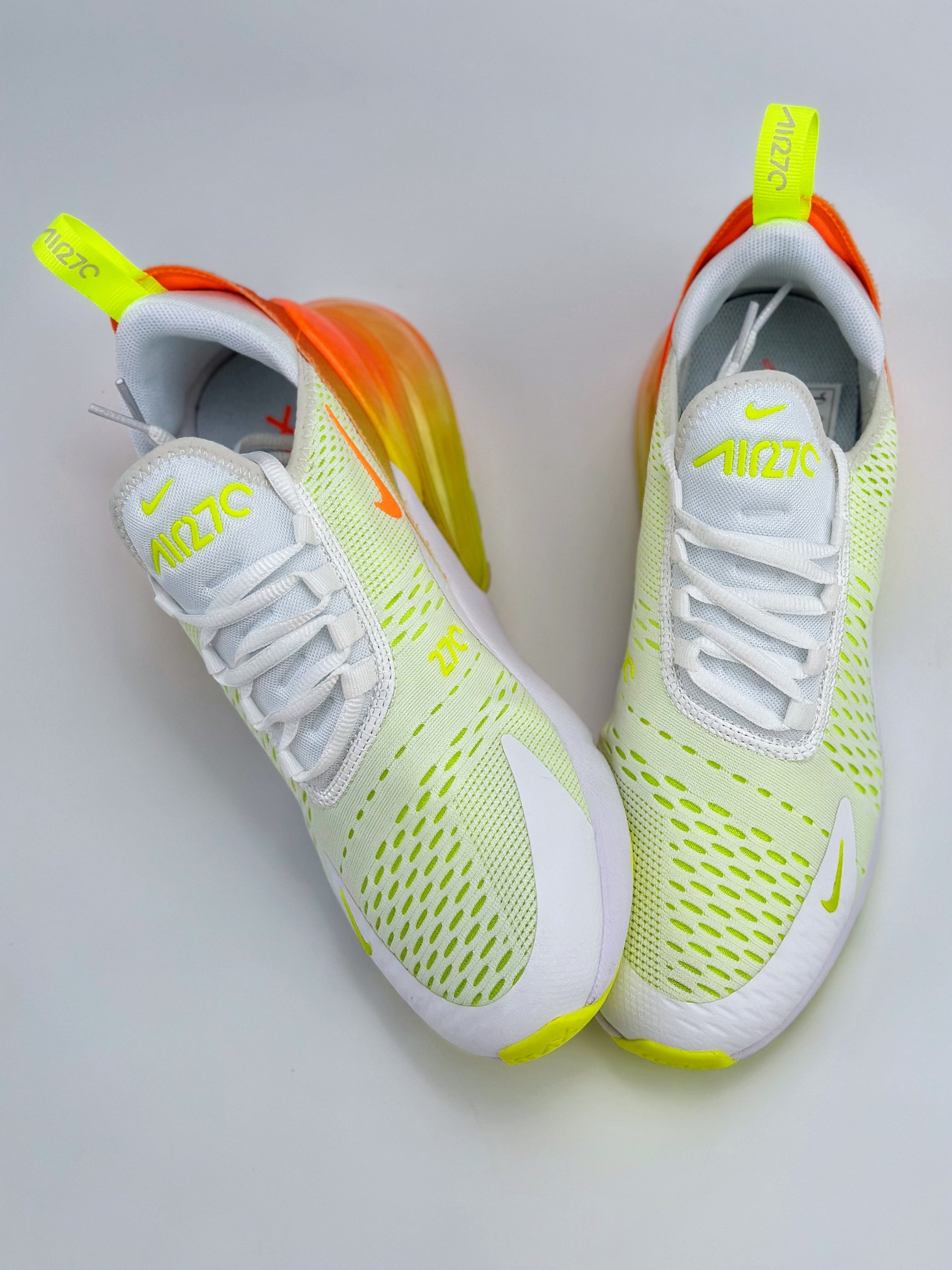 Air Max 270 REACT 橙白 CN7077-181