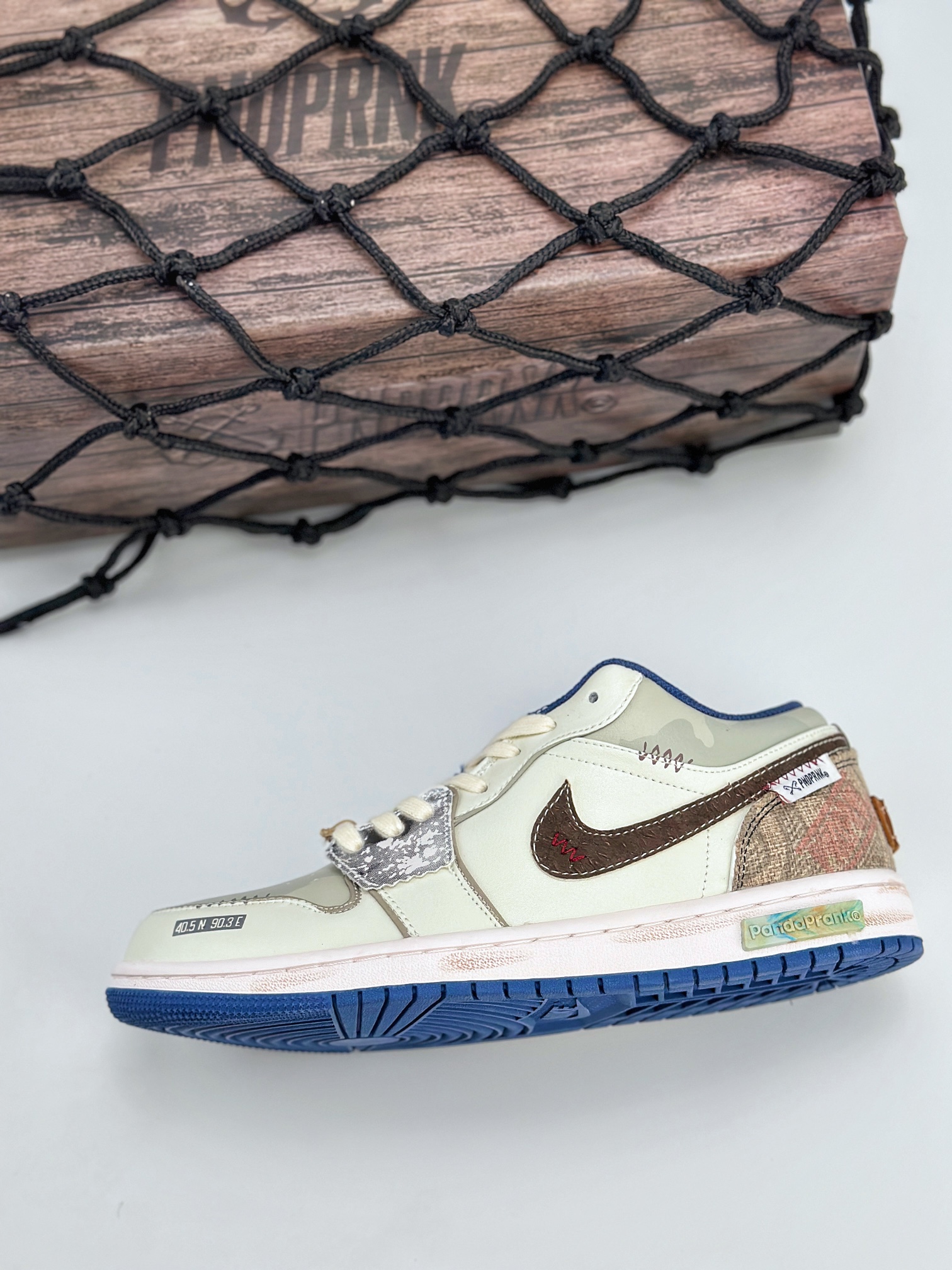 Air Jordan 1 Low 熊猫恶作剧 航海时代 踏浪 蓝白棕 553559-414