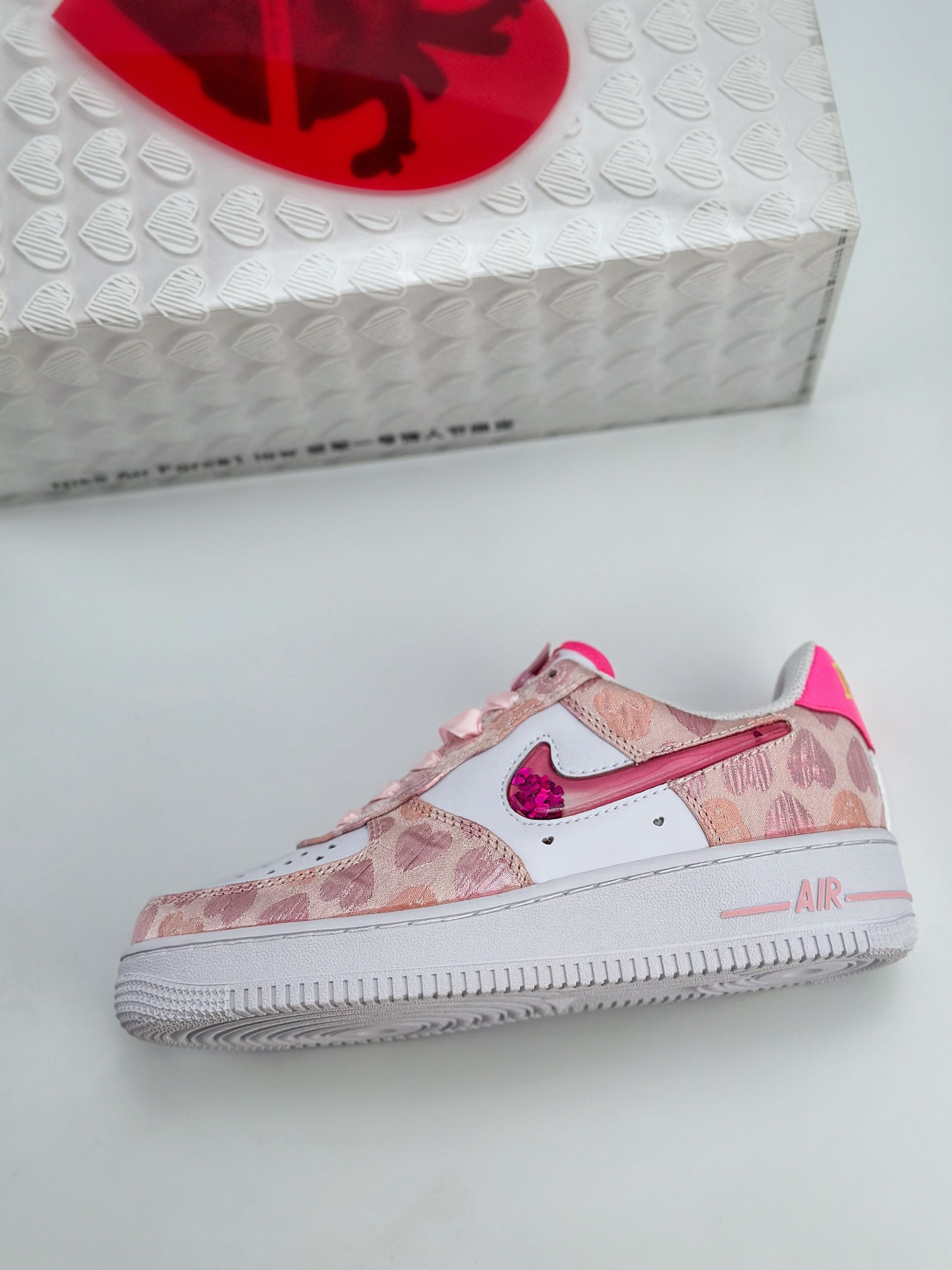 Nike Air Force 1 Low 07 ”Valentine‘s Day” 情人节白粉红 DH2920-111