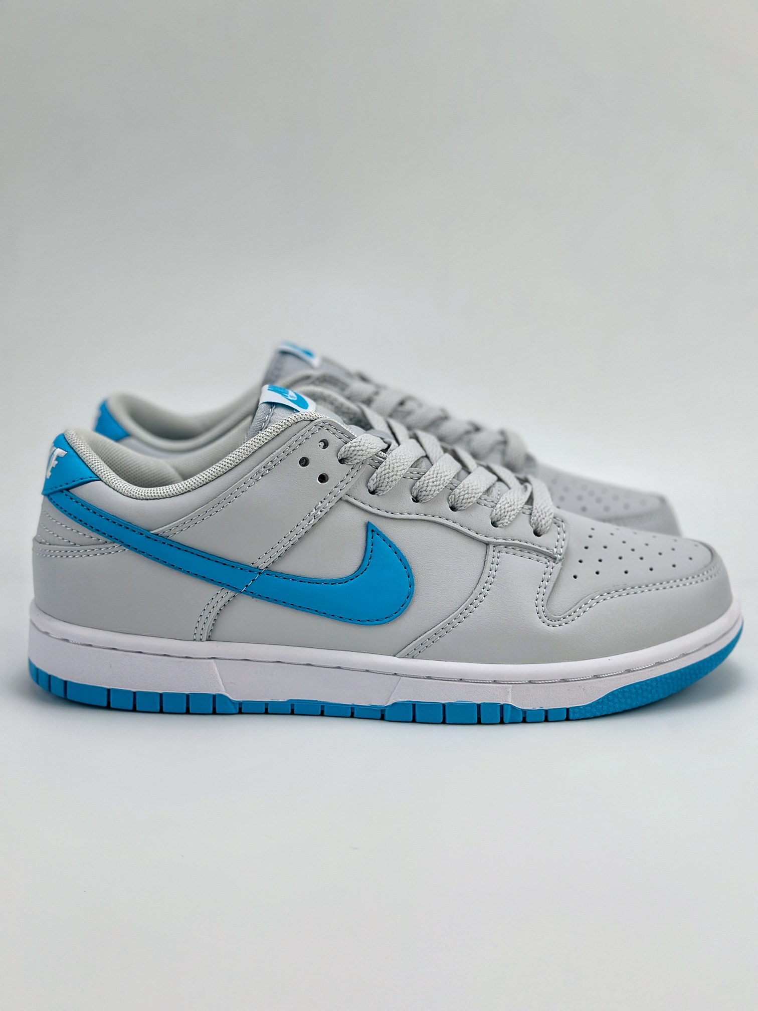 NIKE SB Dunk Low 蓝灰 DV0831-001