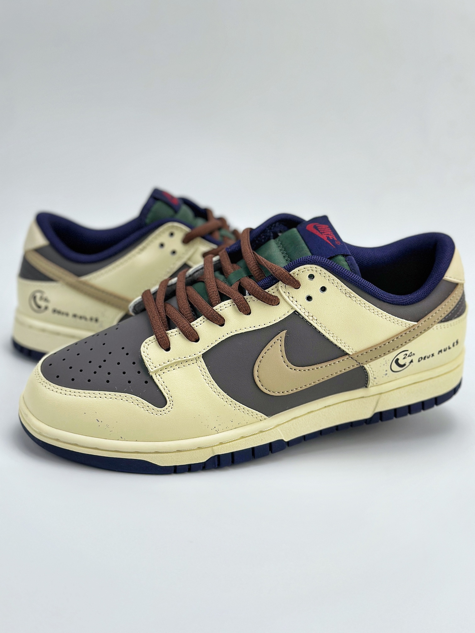 Nike SB Dunk Low 栗子之心 AWG vibe风 阿美咔叽 米棕 FV8106-361