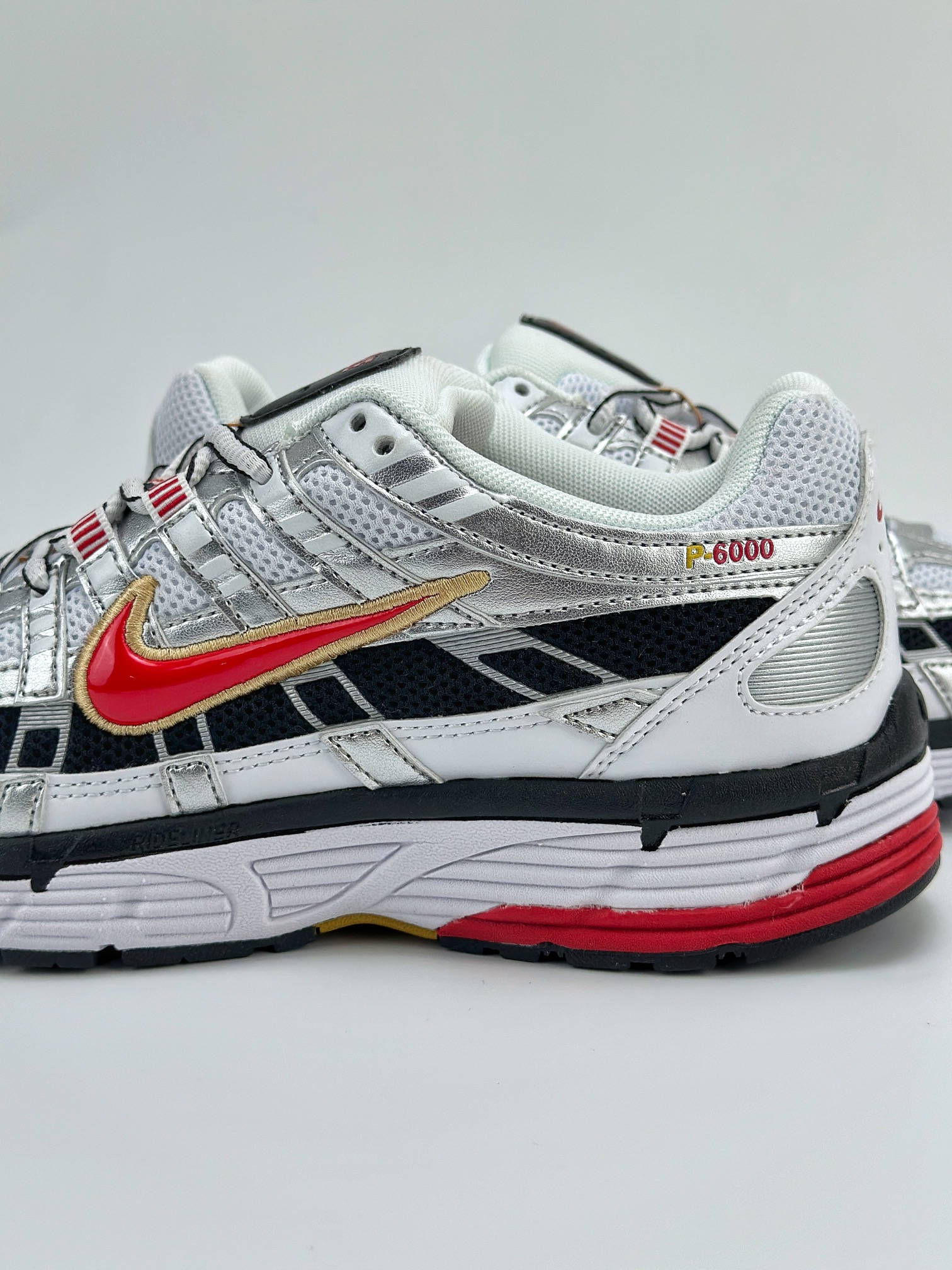 Nike P-6000 Initiator Running 耐克INS 白黑红 复古休闲运动老爹鞋 BV1021-101