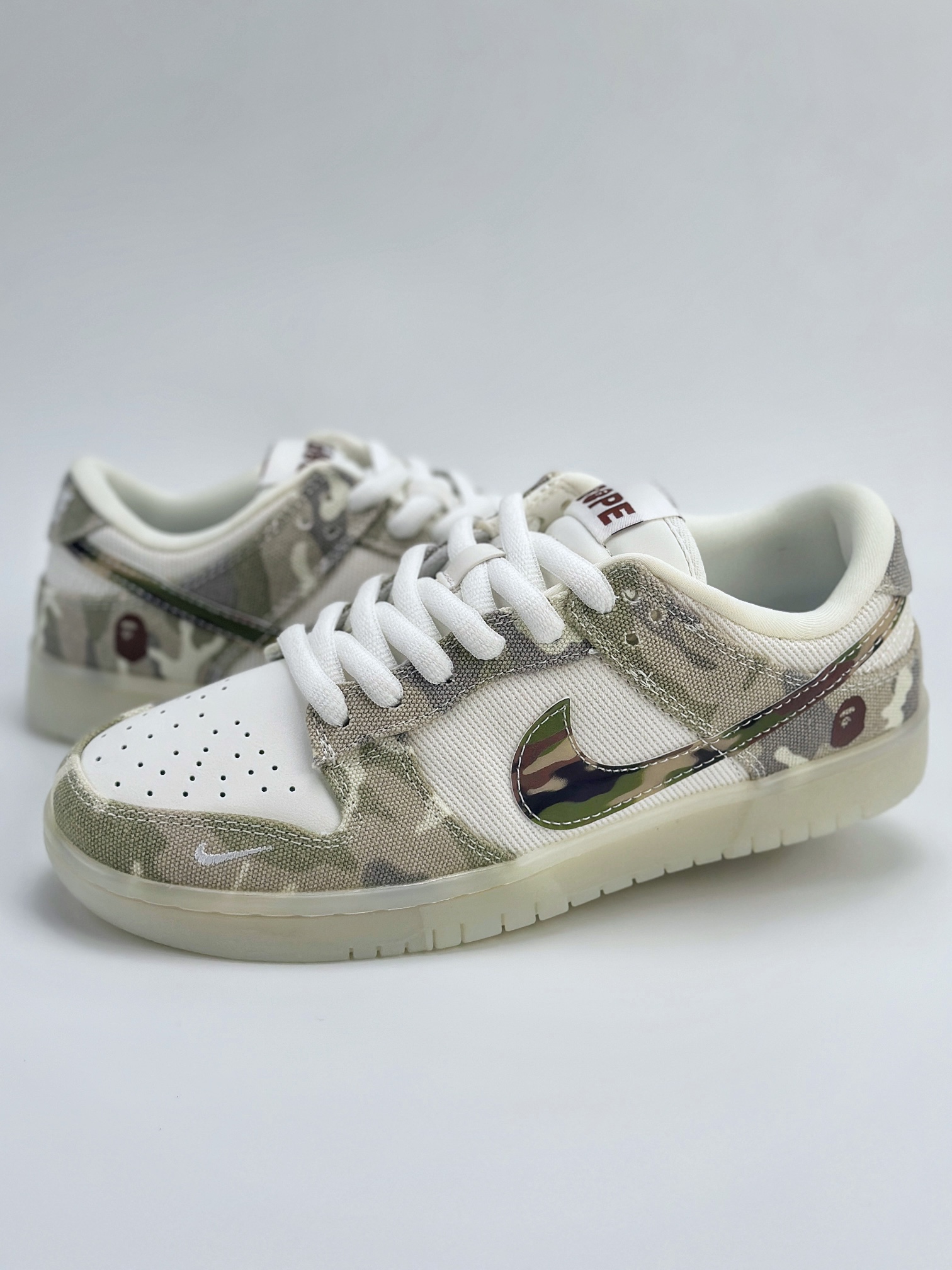 Nike SB Dunk Low x BAPE 白迷彩 JH8040-941