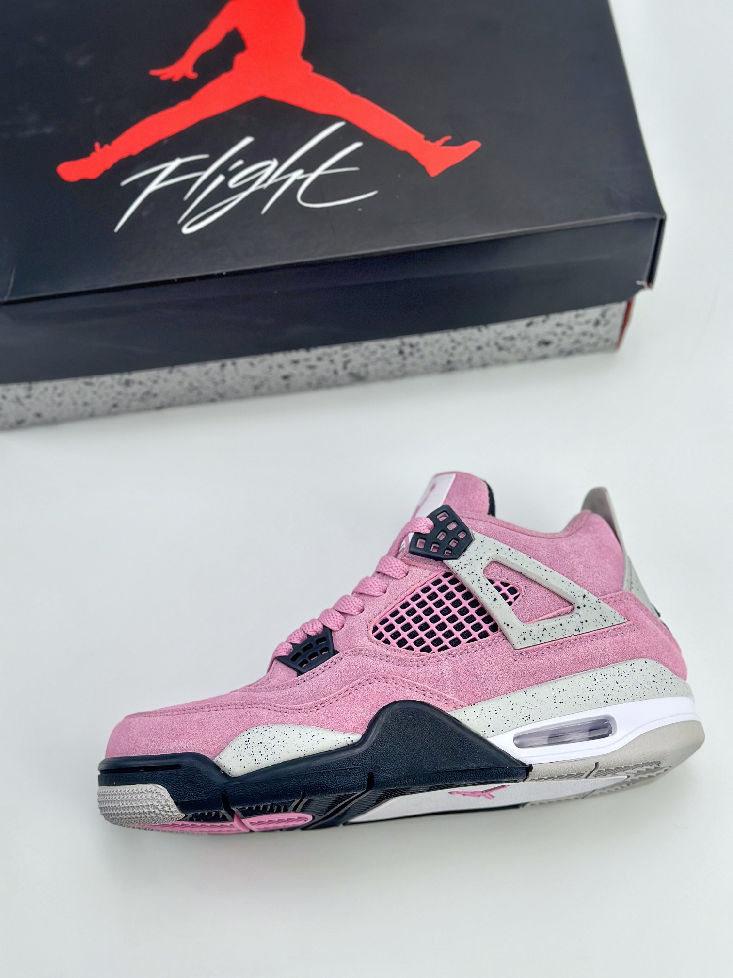 Air Jordan 4 ”Orchid” 粉黑 地表最强性价比版本 AQ9129-501