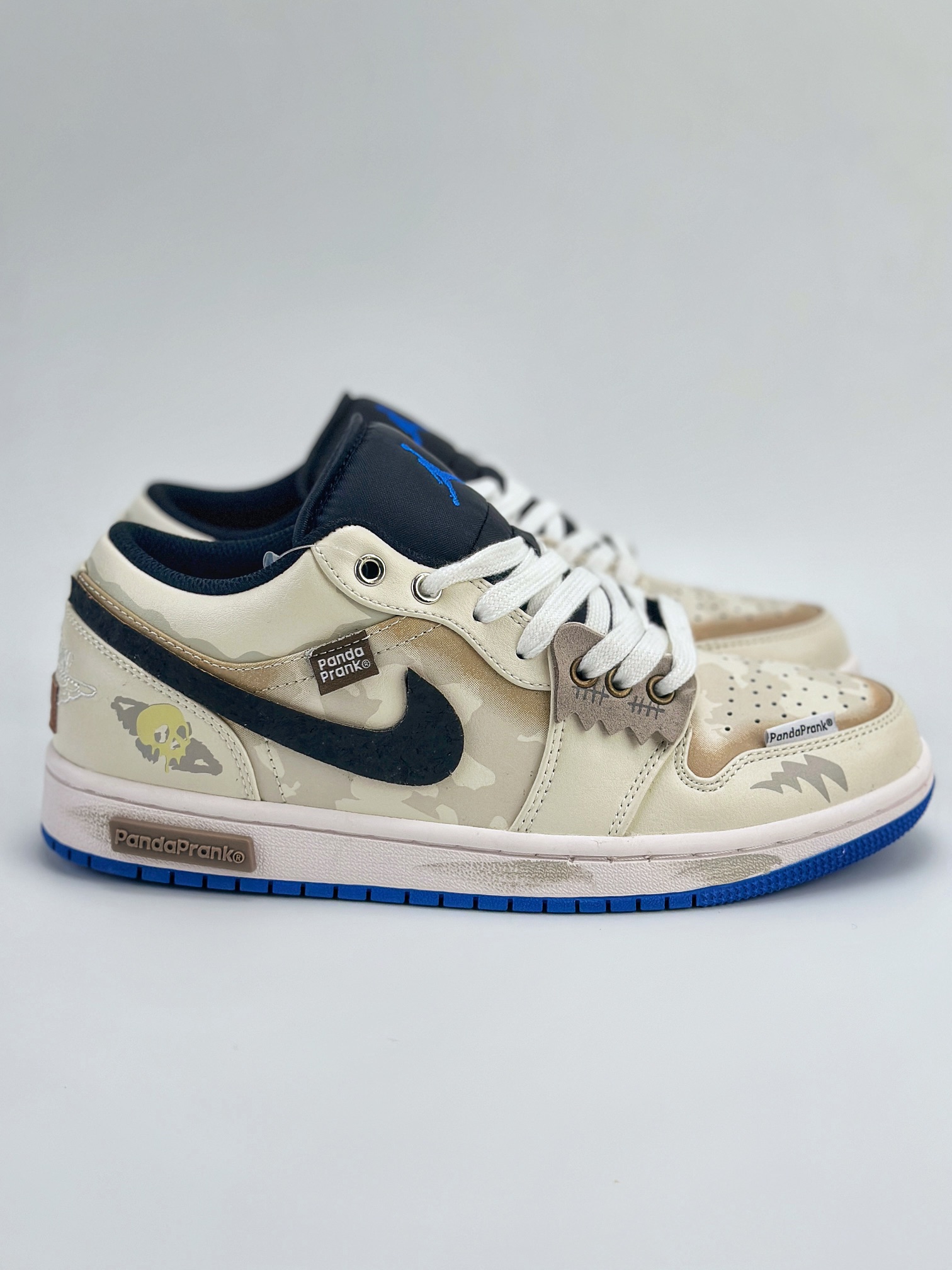 Air Jordan 1 Low 熊猫恶作剧 拓荒骑士 无人区 白棕 553559-140