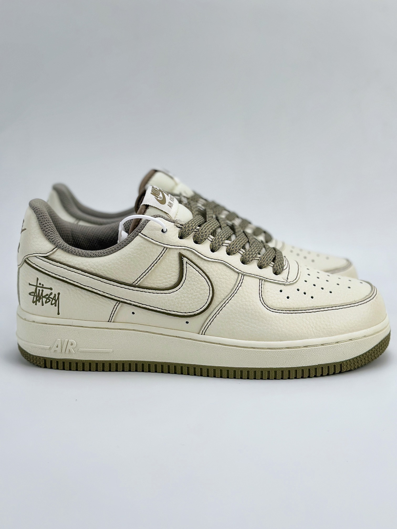 Nike Air Force 1 Low 07 x Stussy 斯图西米白绿 UN1635-777