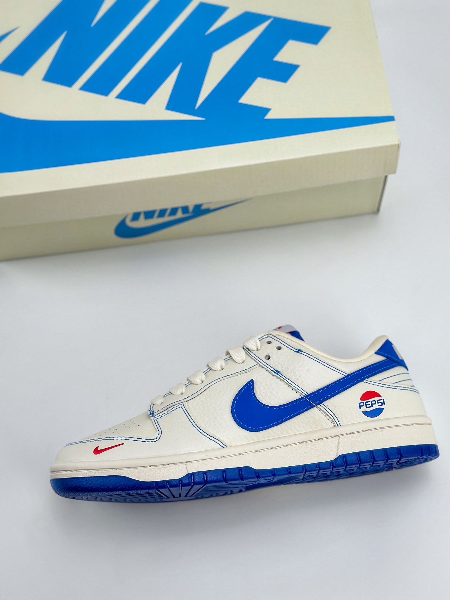 Nike SB Dunk Low x PEPSI 百世可乐 白蓝 XB3802-350