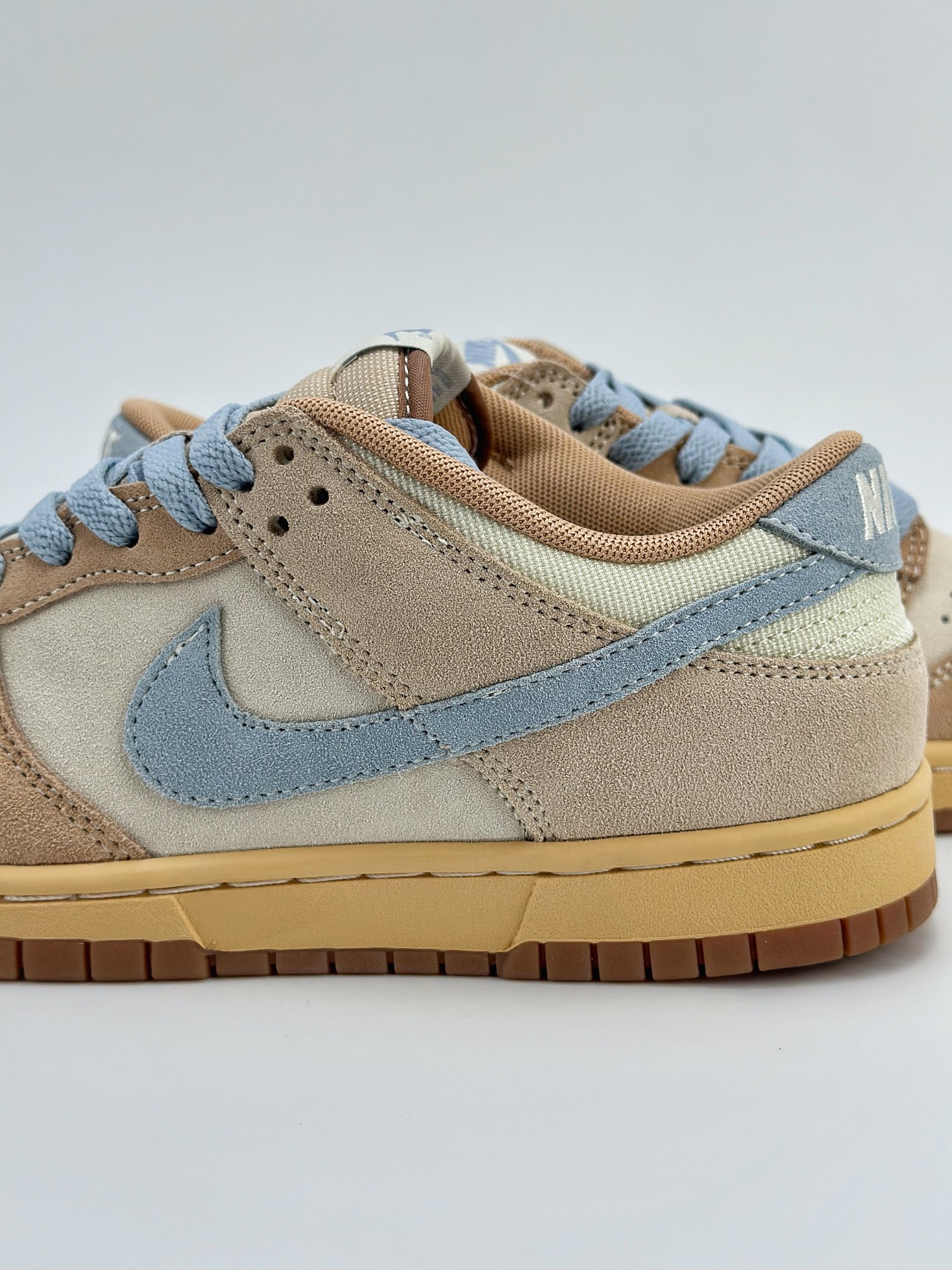 NIKE SB Dunk Low ”Light Armory Blue” 米粉蓝 HF0106-100