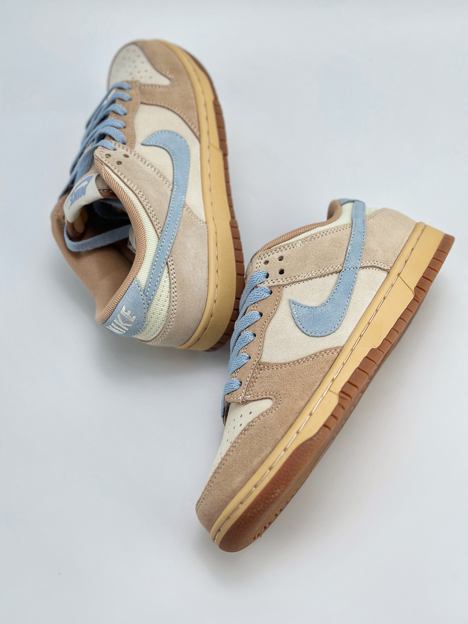 NIKE SB Dunk Low ”Light Armory Blue” 米粉蓝 HF0106-100