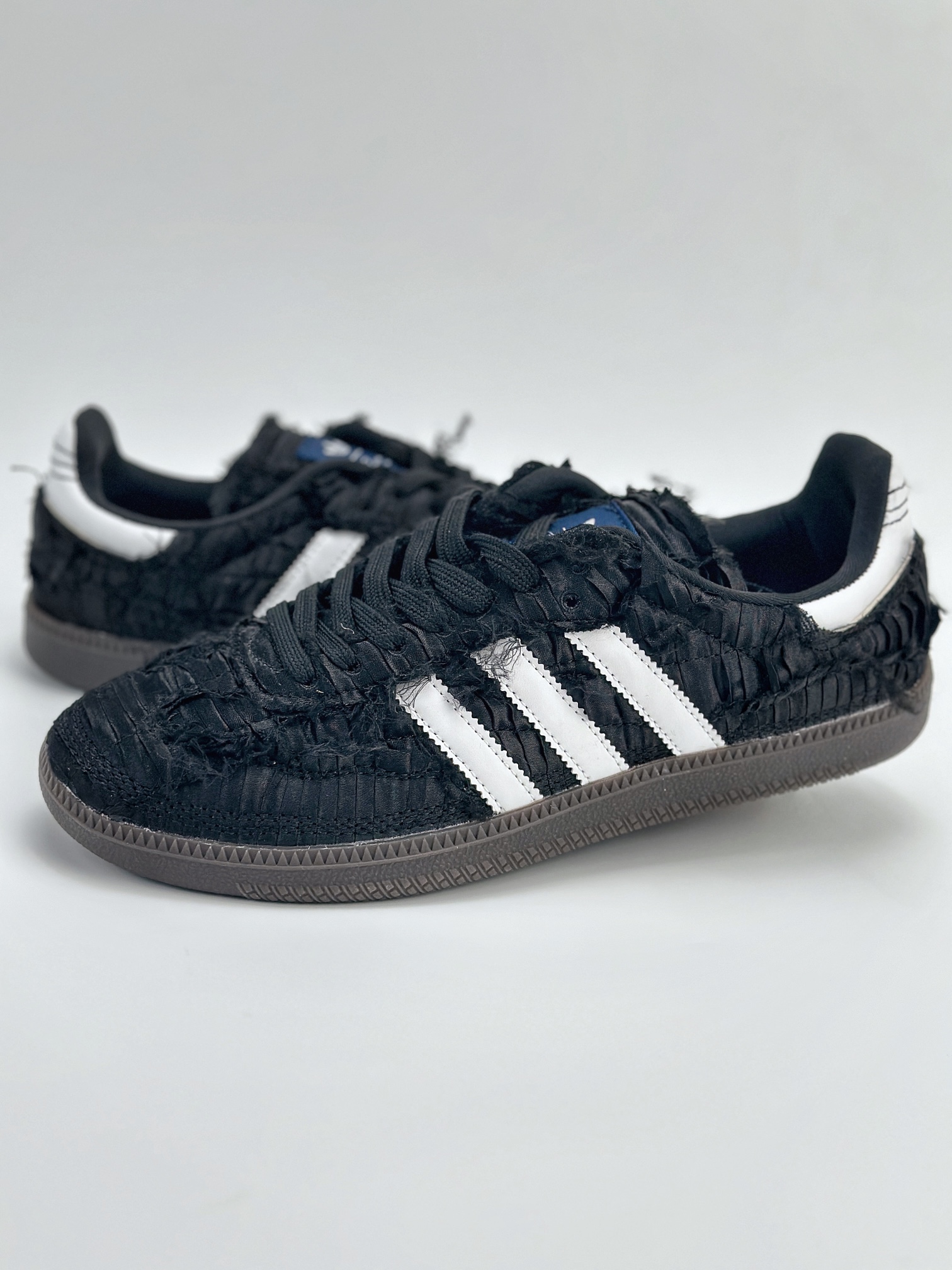 adidas originals Samba OG x Caroline SATIN SHOES 黑白 JQ4749