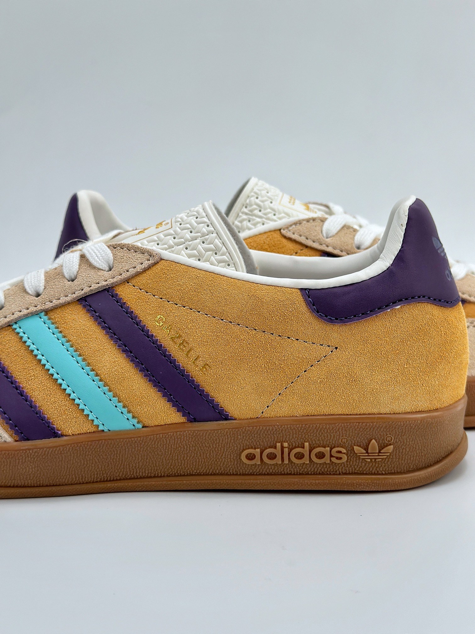 adidas Originals Gazelle INdoor 棕篮紫 三叶草休闲防滑耐磨低帮板鞋 IG1636