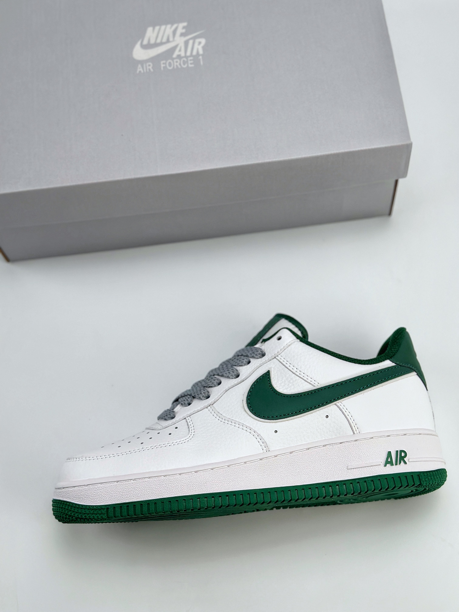 Nike Air Force 1 Low 07 ”Four Horsemen” 白绿 LS0216-028